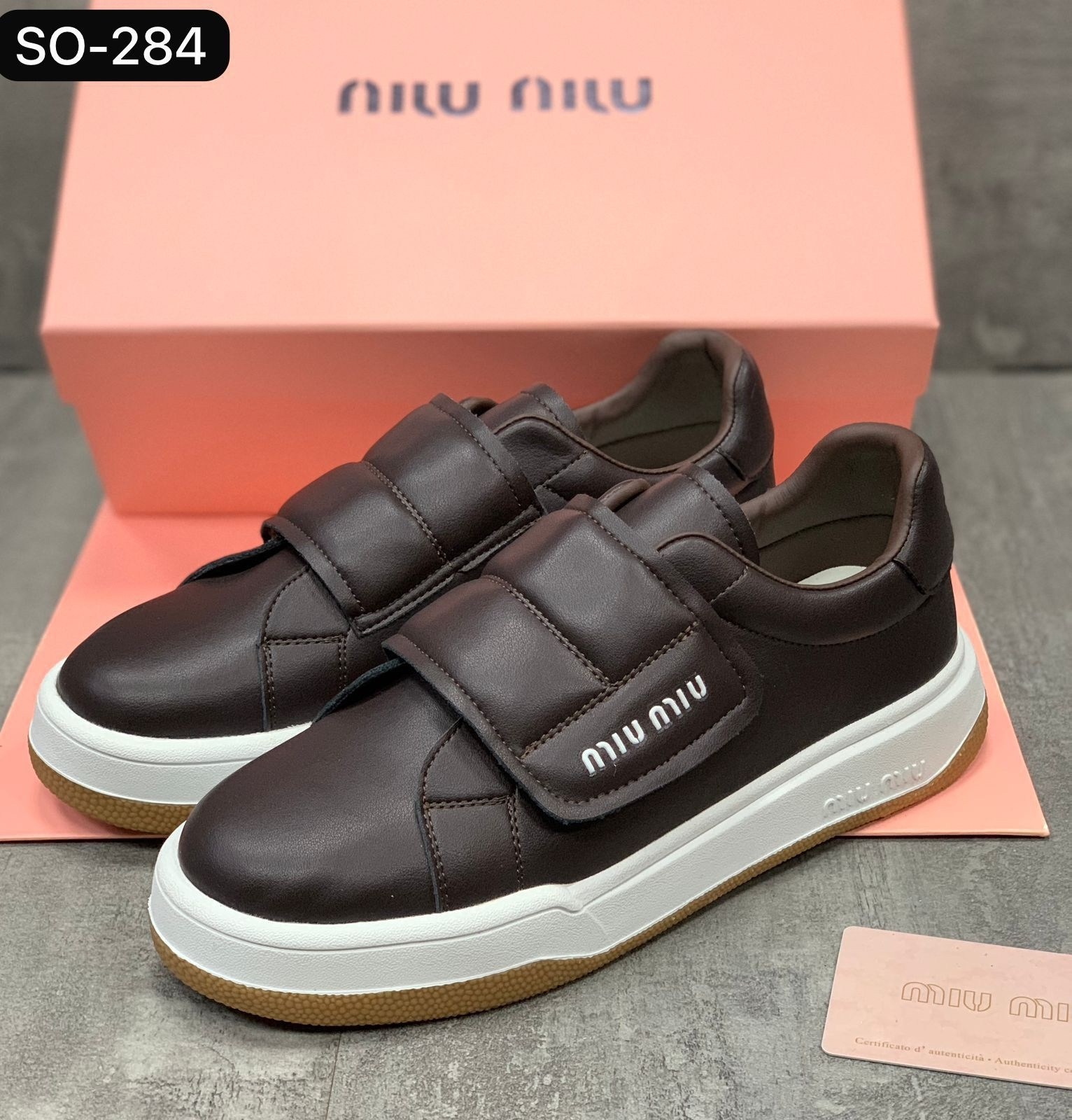 ,обуви,кеды женски,кроссовки женскиe,женский