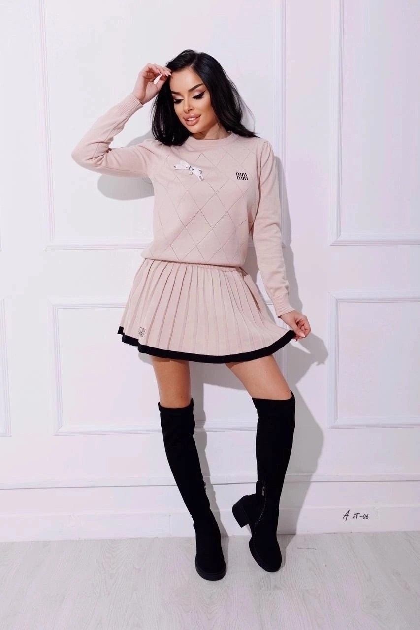 модная одежда,девушка,,платье в стиле