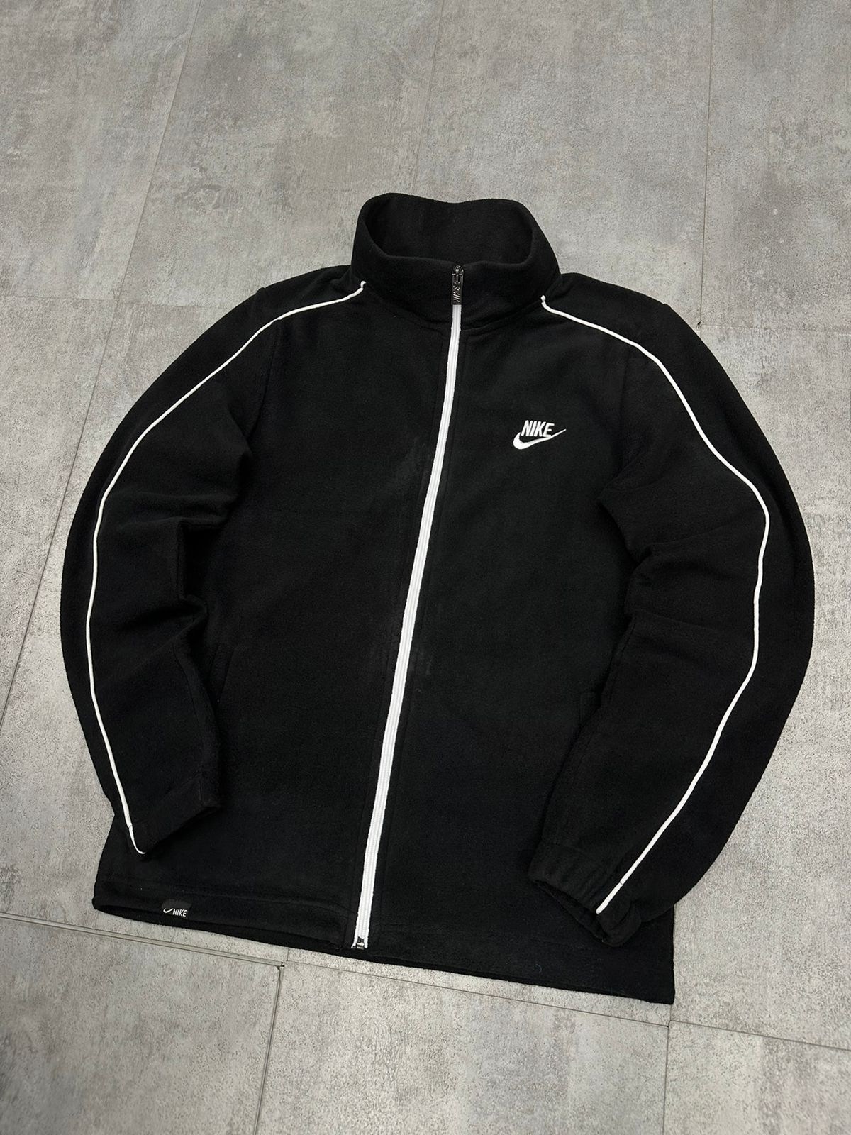 мужской спортивный костюм,спортивные костюм,спортивные костюмы nike,спортивный костюм мужской nike,костюм nike мужской