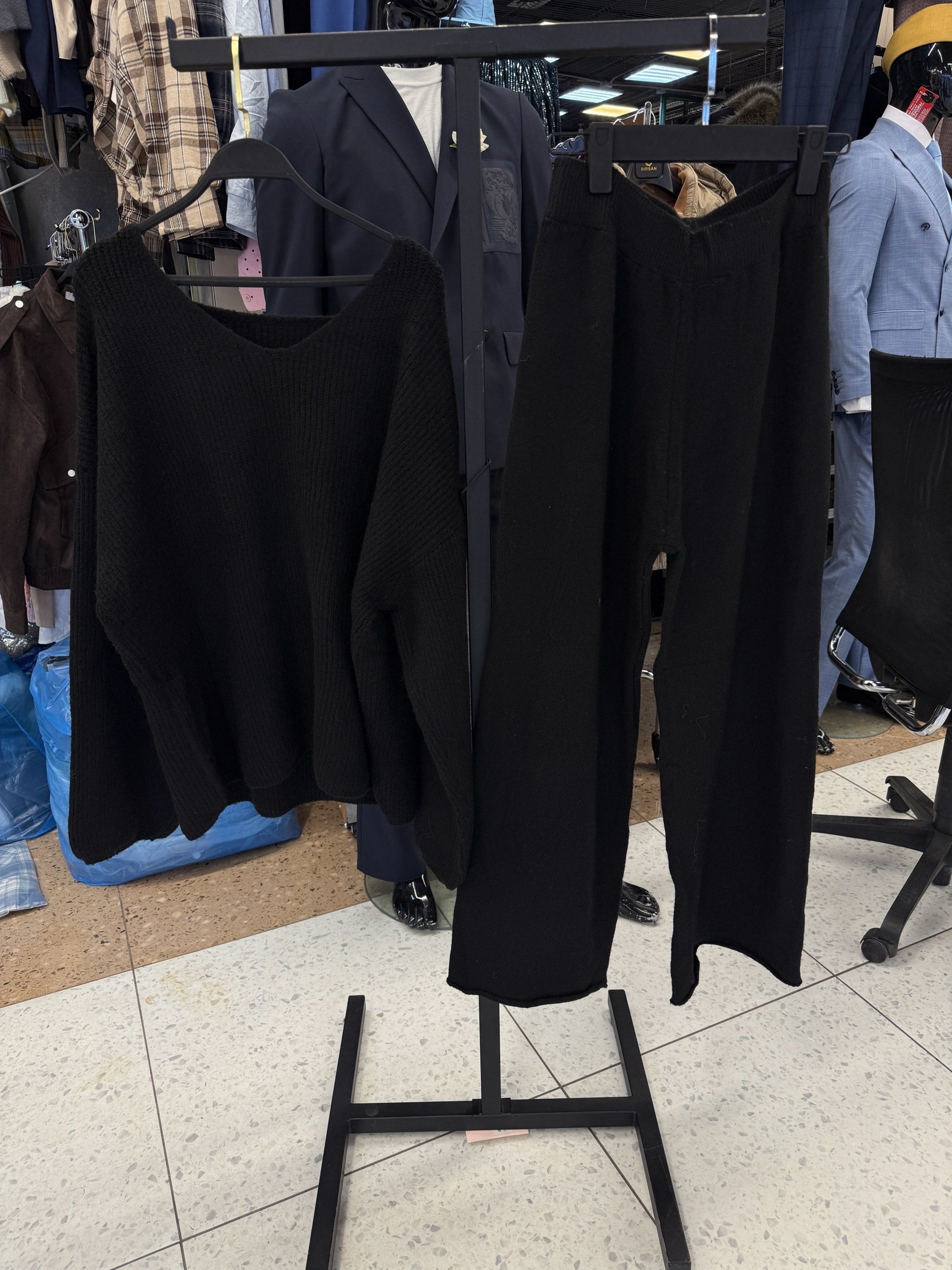 трикотажный костюм,комплект свитер,одежда на заказ,трикотажный комплект,женские кофты