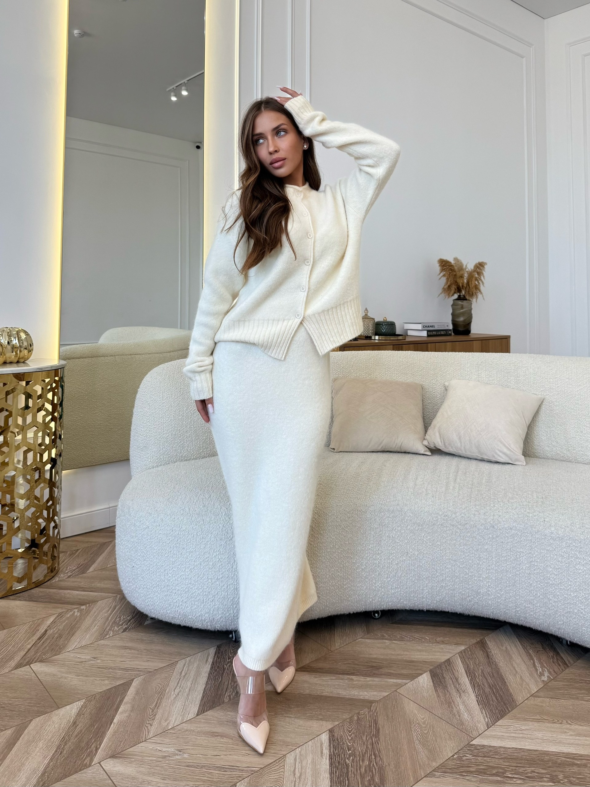 костюм с юбкой,костюм вязаный с юбкой,трикотажные костюмы,костюм с юбкой белый,костюм юбка и кофта