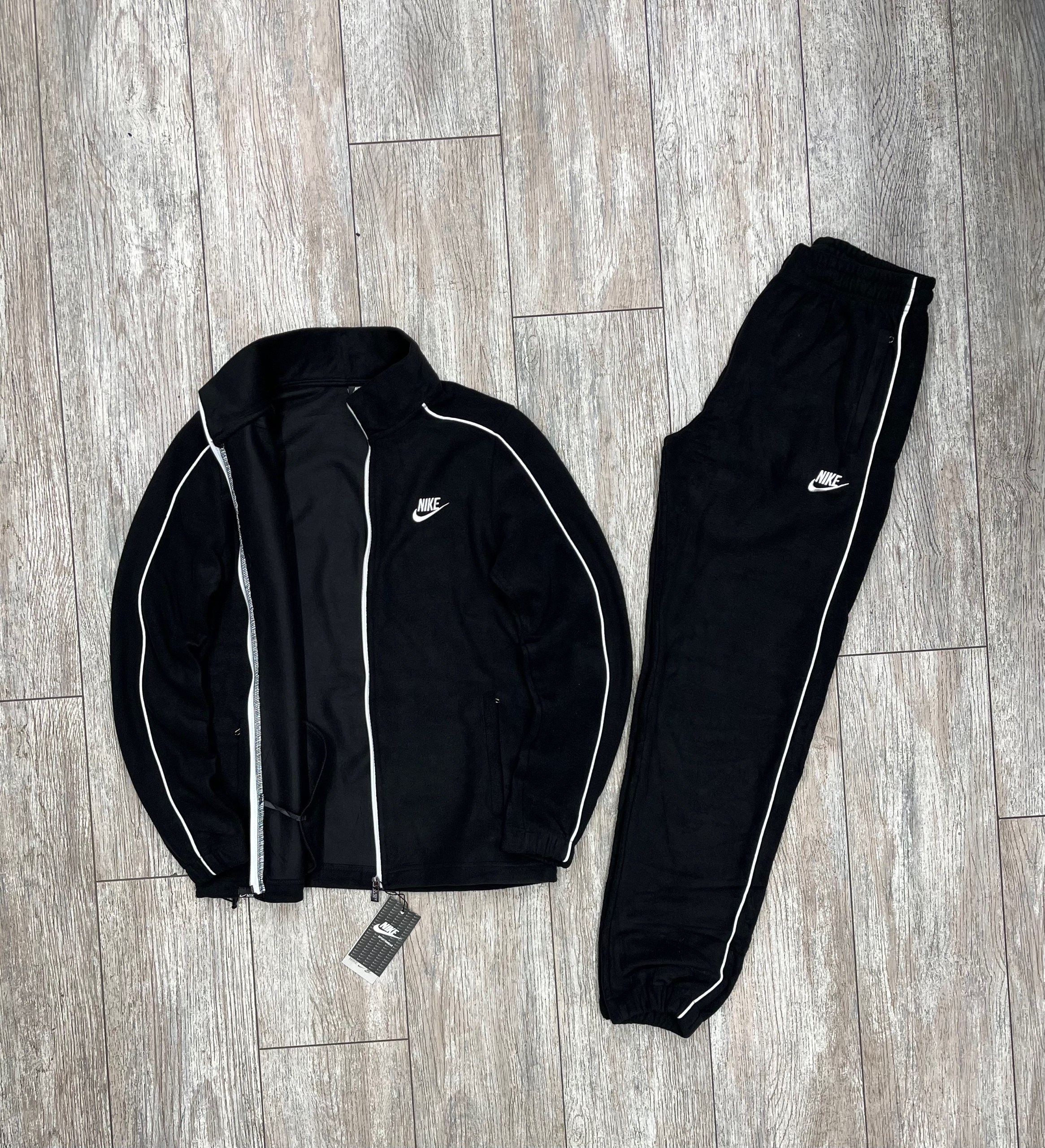 мужской спортивный костюм,спортивные костюм,спортивные костюмы nike,спортивный костюм мужской nike,костюм nike мужской