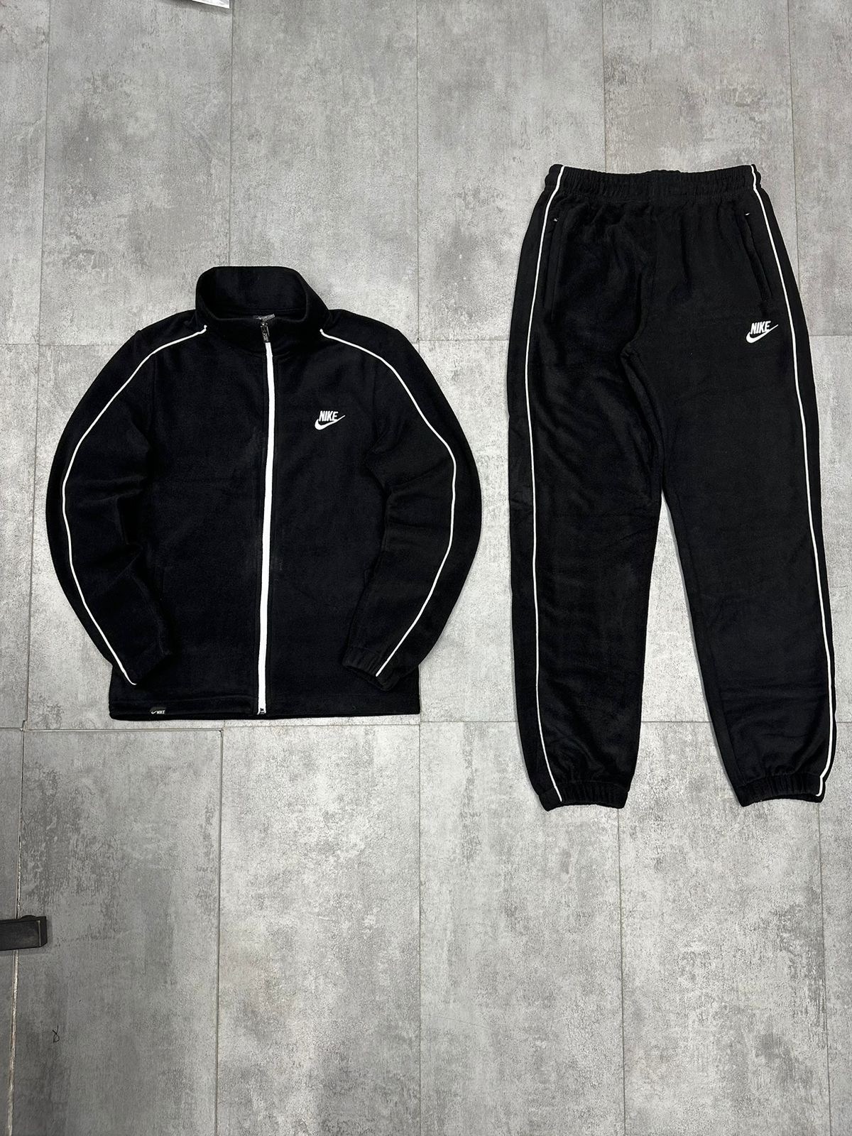 мужской спортивный костюм,спортивные костюм,спортивные костюмы nike,спортивный костюм мужской nike,костюм nike мужской