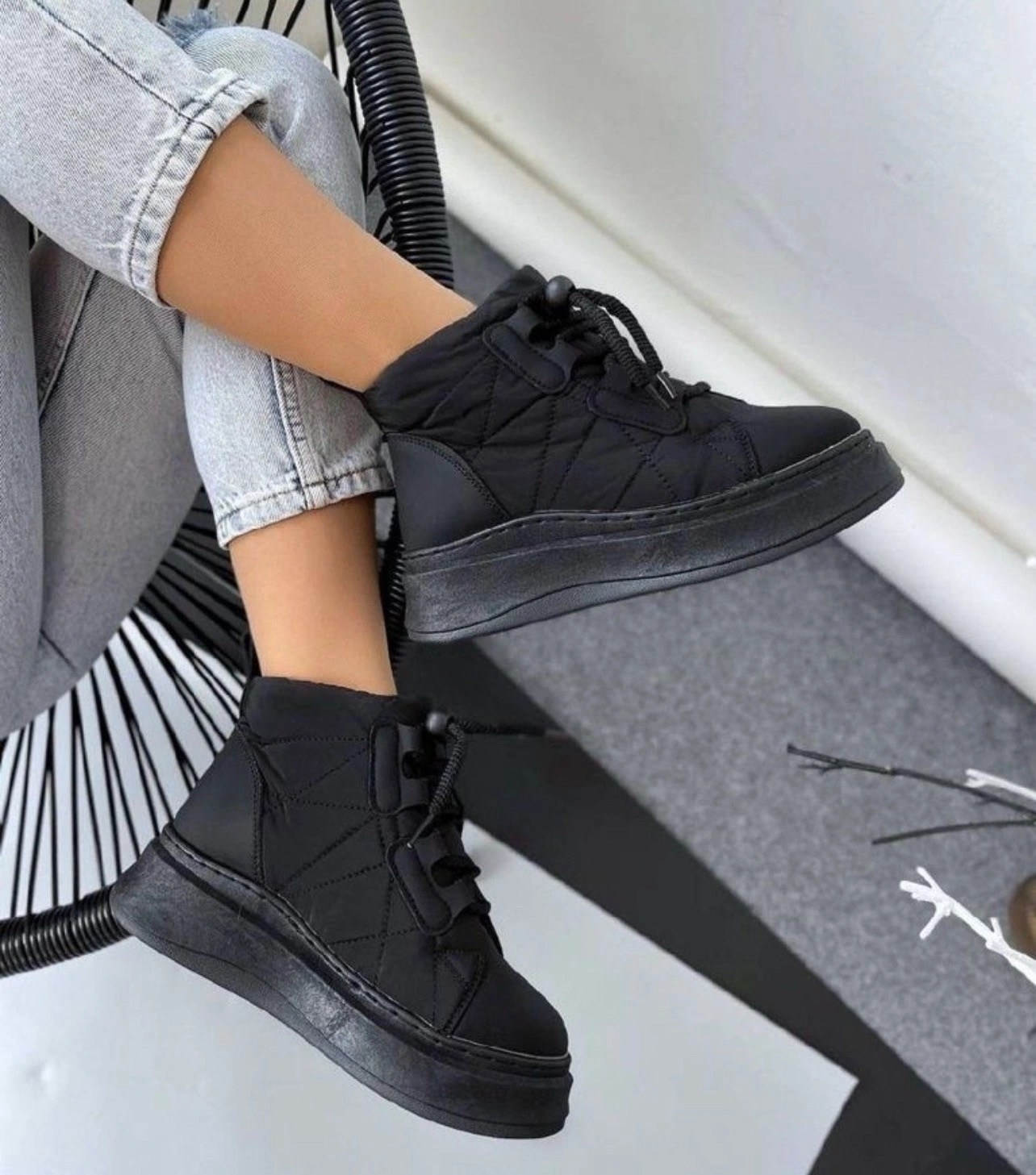 дутики кроссовки,кроссовки женскиe,стильные зимние ботинки,,кроссовки натуральные