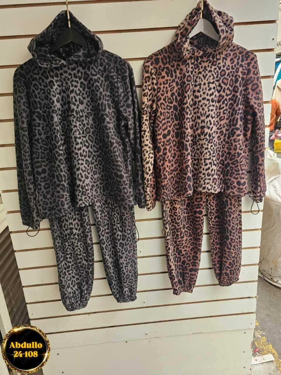 леопардовые костюмы,женский костюм на флисе,cпортивный костюм теплый женский,леопардовый костюм женский,костюм на флисе