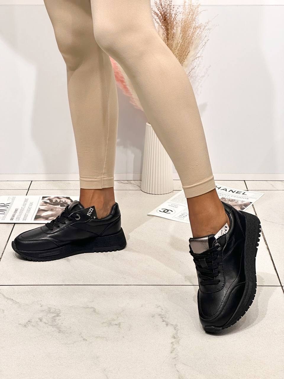 женские кроссовки,кроссовки черные женские,кроссовки для женщин,кожаные кроссовки,