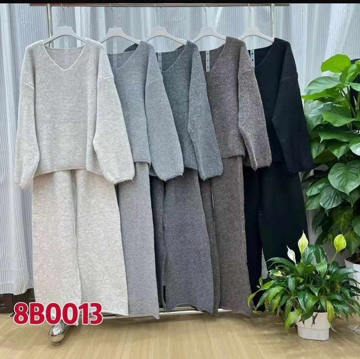 трикотажный костюм,комплект свитер,одежда на заказ,трикотажный комплект,женские кофты