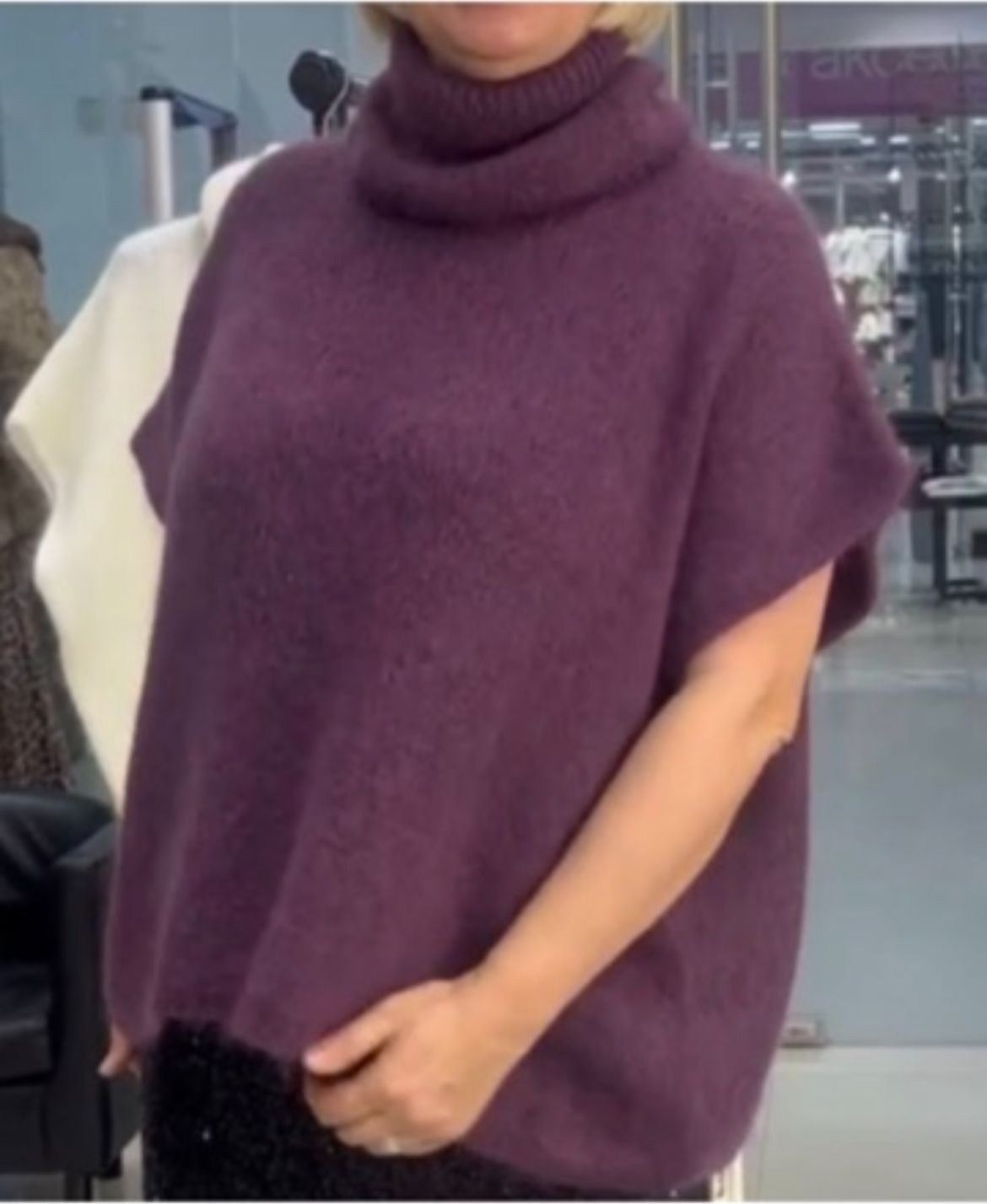 вязаные жилеты,женский вязаный жилет,трикотажный жилет,женский джемпер,шерстяная кофта