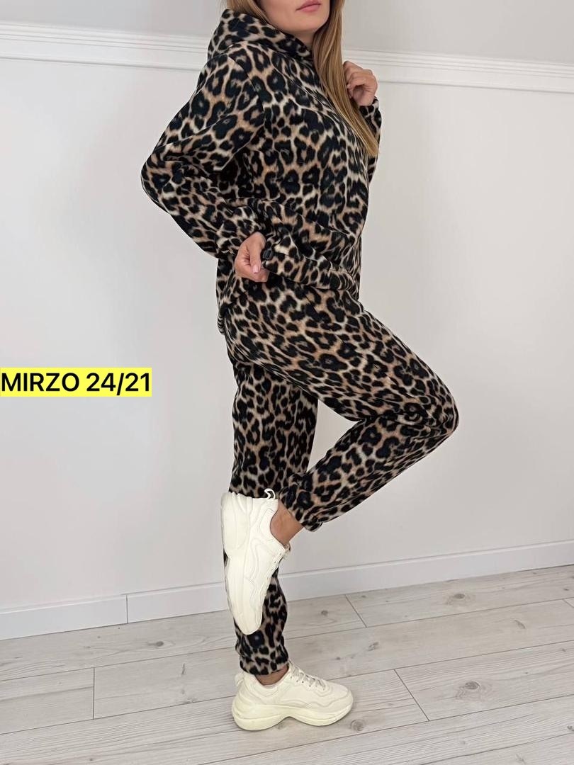 костюм на флисе,костюм леопардовый,женский костюм на флисе,флисовые костюмы,велюровые костюмы