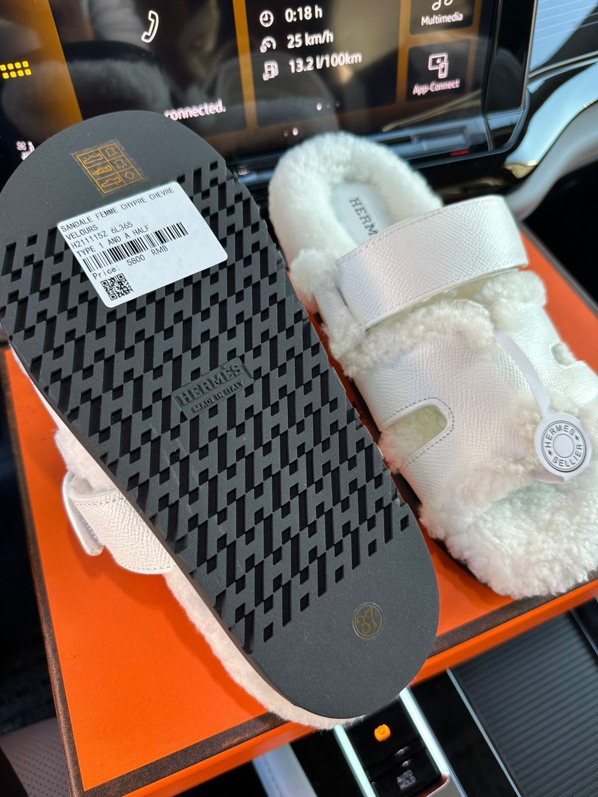 ,тапочки hermes,тапочки меховые,шлепанцы hermes,женские шлепанцы