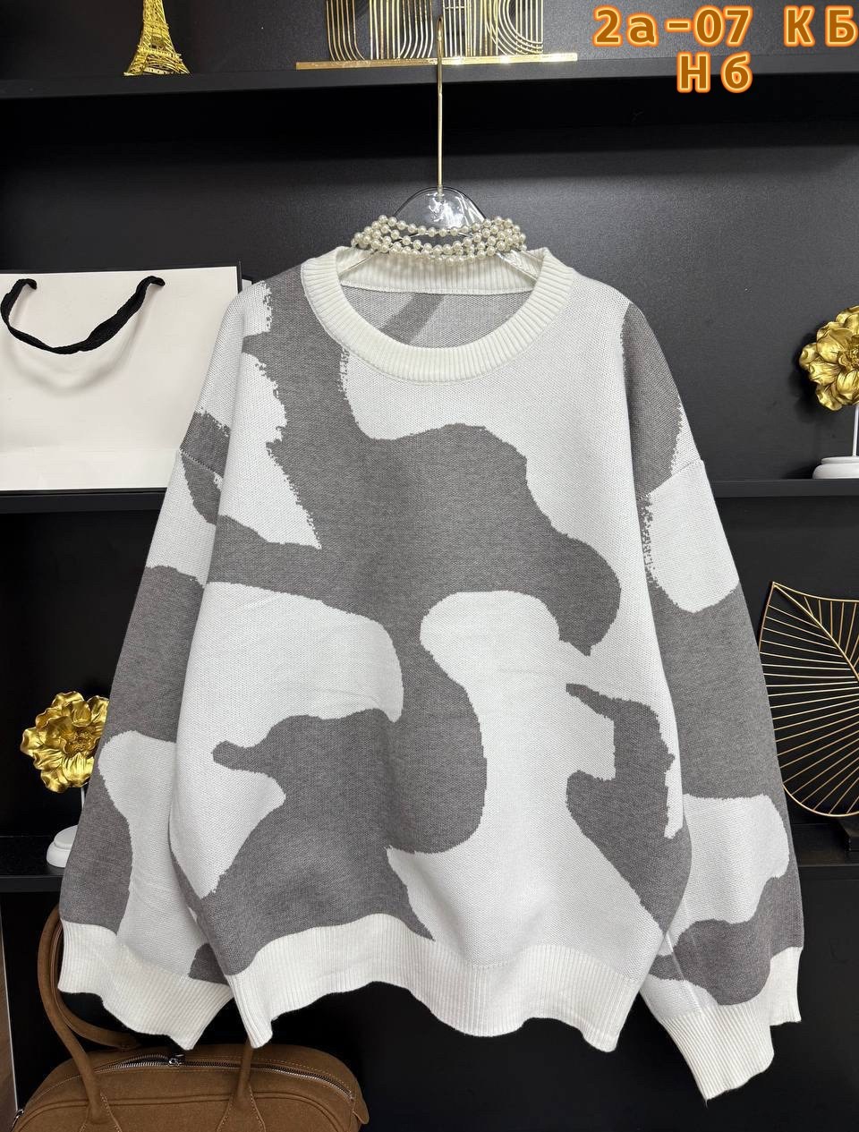 свитер в стиле оверсайз,джемпер оверсайз,модные свитера,свитер,кофта женская свитер