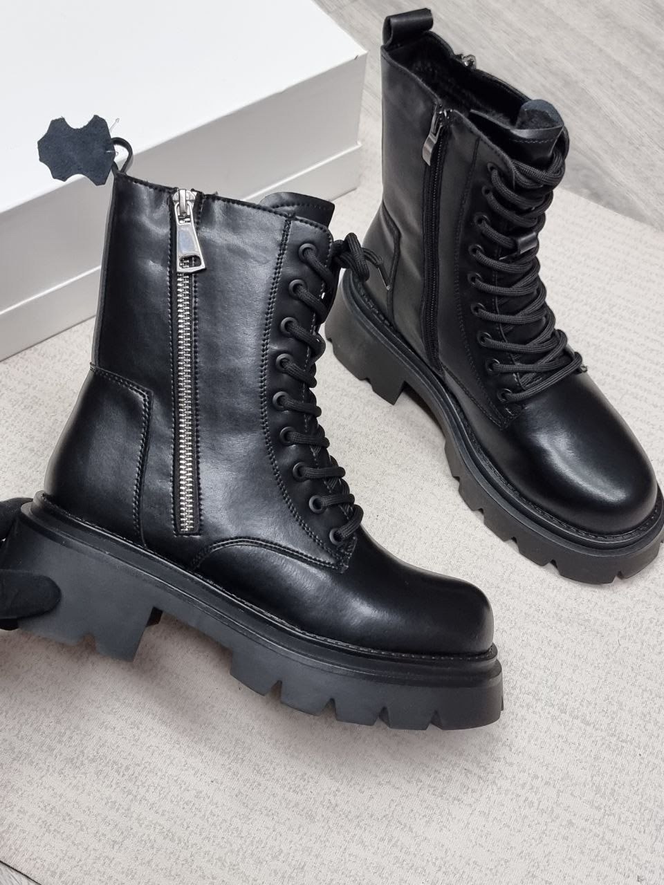 ботинки женские,,ботинка,зимние ботинки,модные ботинки