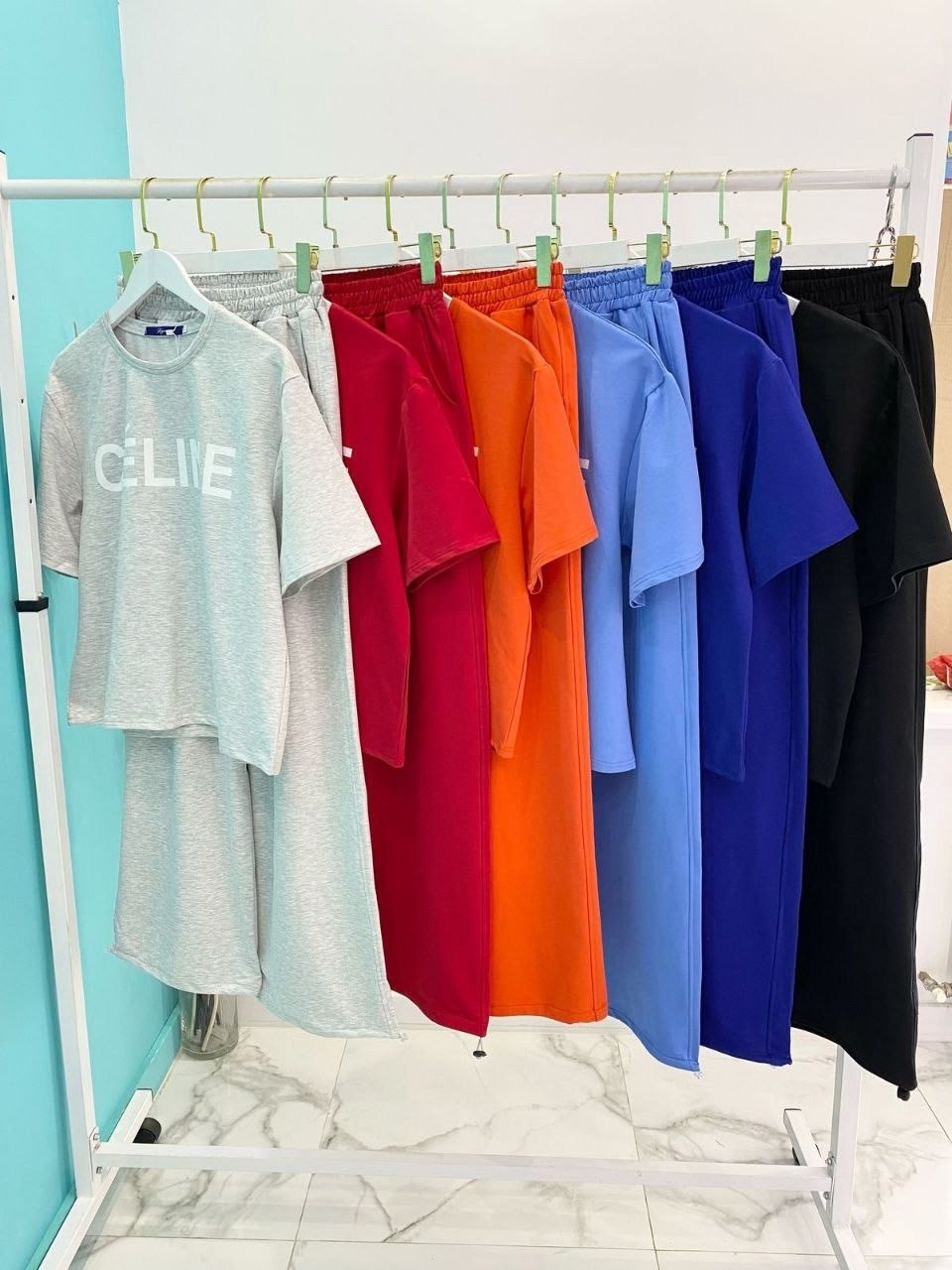 костюмы двойки,спортивные костюмы женские,сток одежда,костюмы комплекты,стильные костюмы