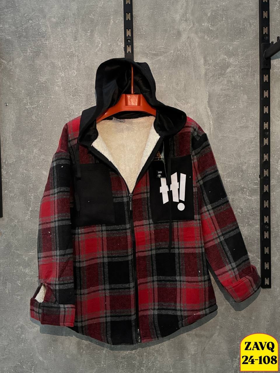 рубашка с капюшоном,теплая рубашка,клетчатая куртка,куртка в клетку,рубашка в клетку с капюшоном