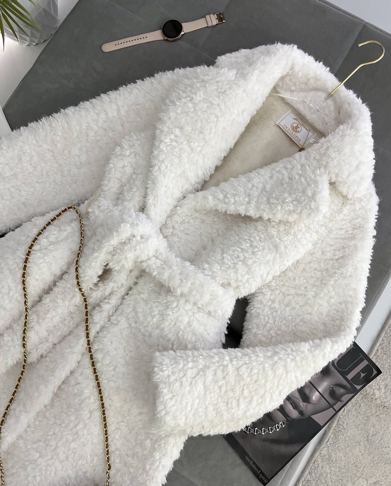 белая шуба,пальто барашек,искусственная шуба,плюшевое пальто,пальто модное