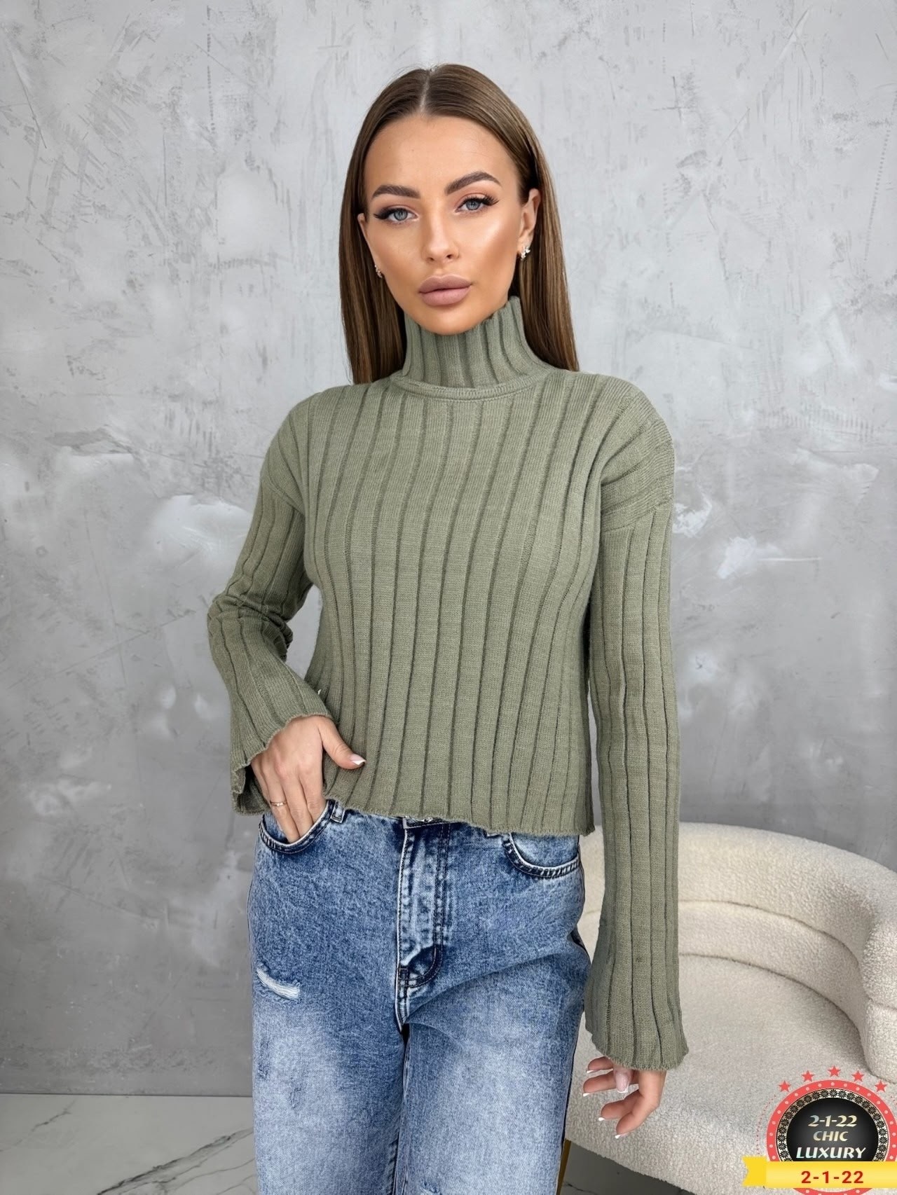 свитер,свитер с горлом,свитера женские,модная кофта,вязаные свитера женские