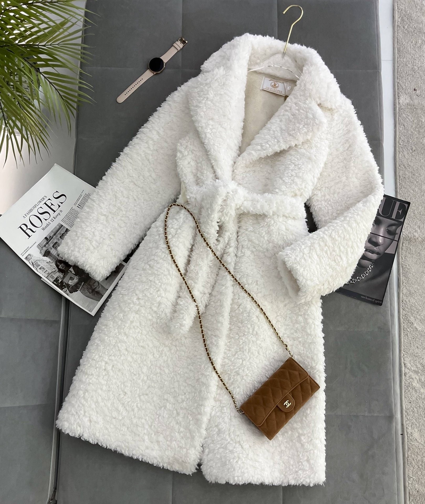 белая шуба,пальто барашек,искусственная шуба,плюшевое пальто,пальто модное