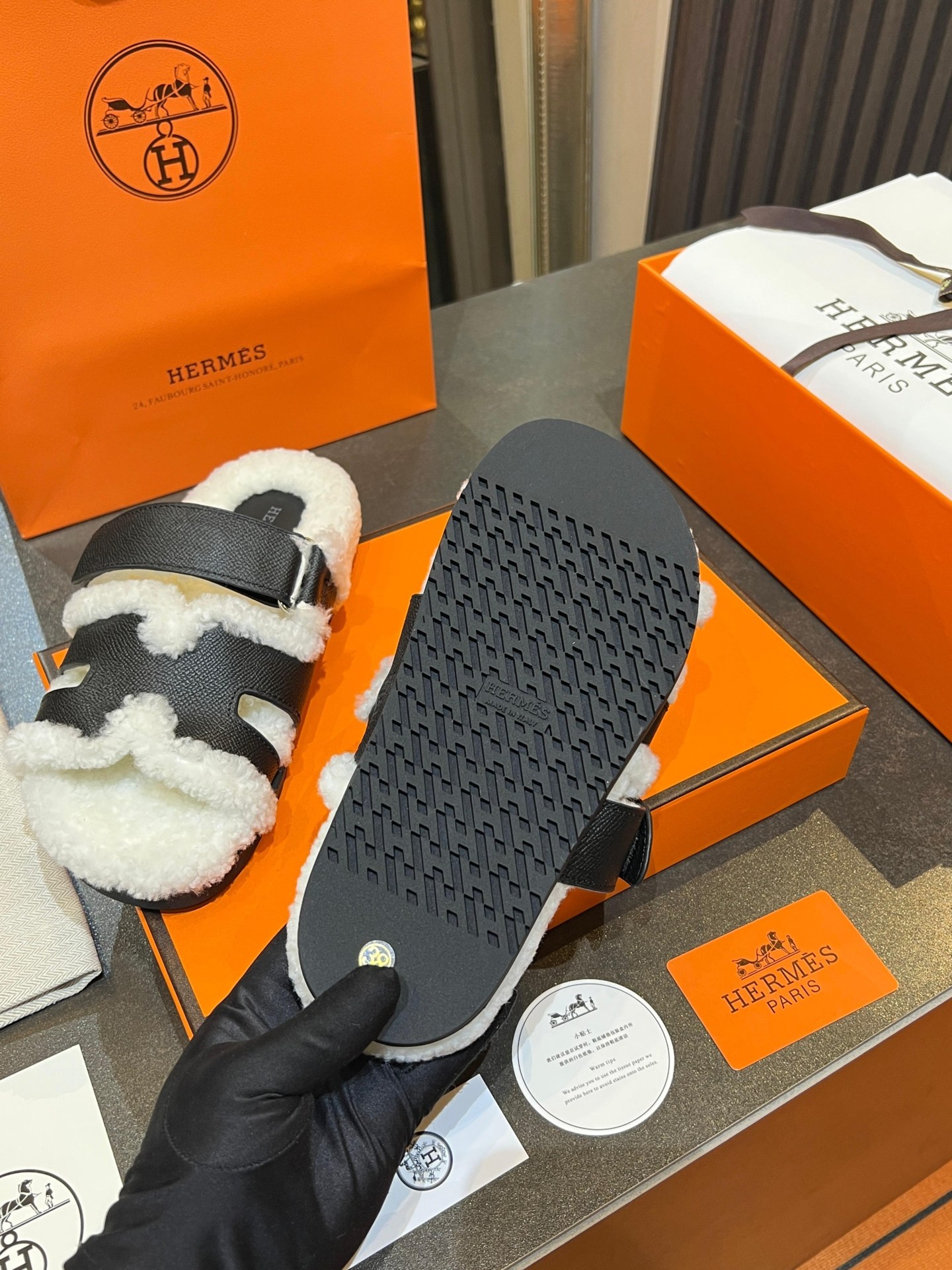 hermes шлепанцы,,hermes тапочки,шлепки hermes,женские шлепанцы