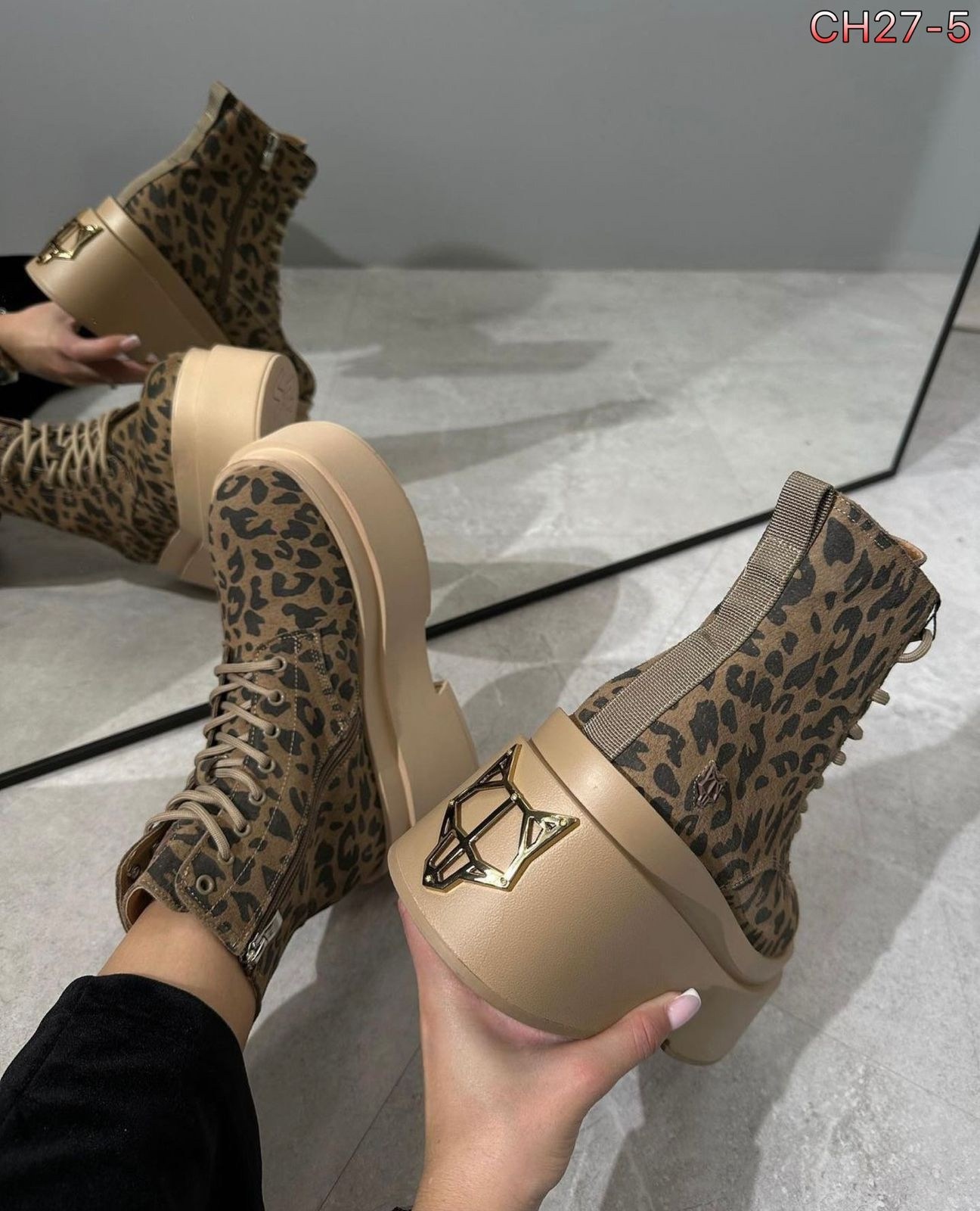 ,обуви,модная женская ,модная ,босоножки женские