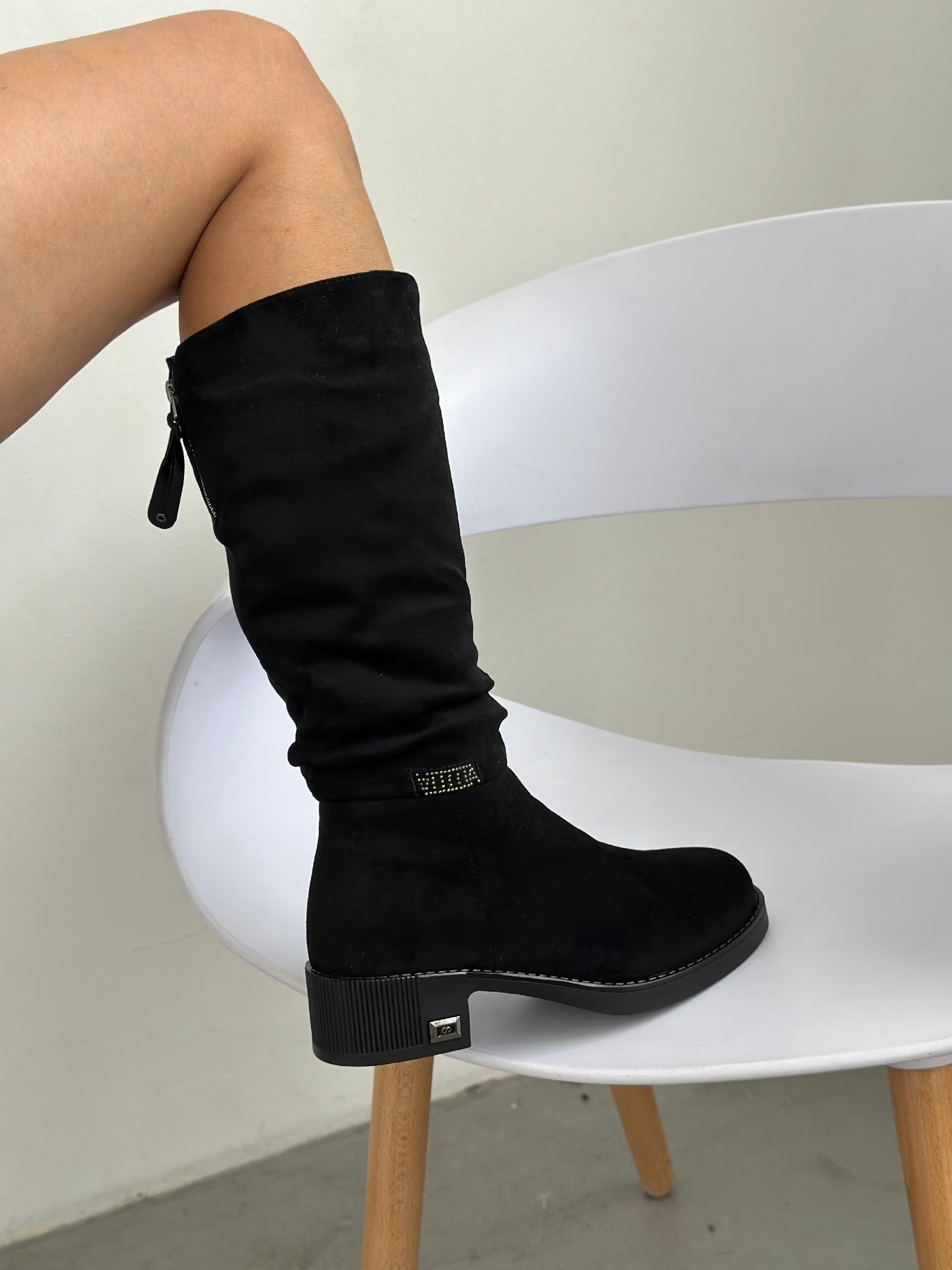 ,женские сапоги,замшевые женские зимние сапоги на плоской подошве,сапоги зимние женские натуральная замша,зимние замшевые сапоги