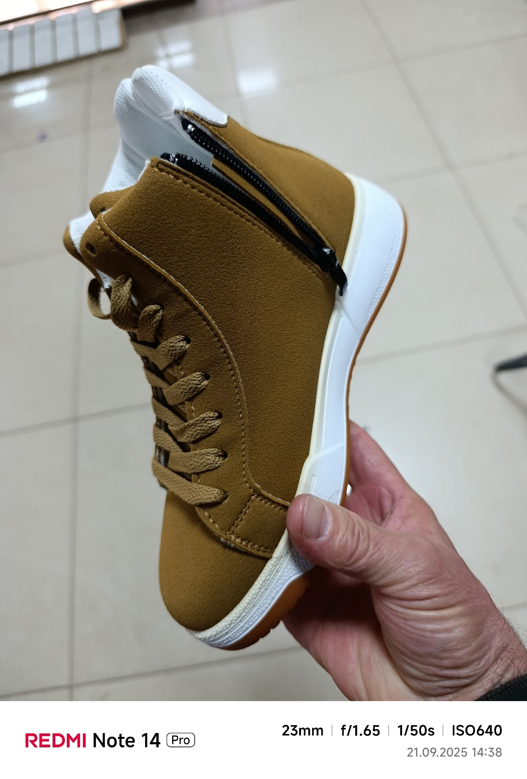 ,мужская , спортивная,повседневная ,демисезонная