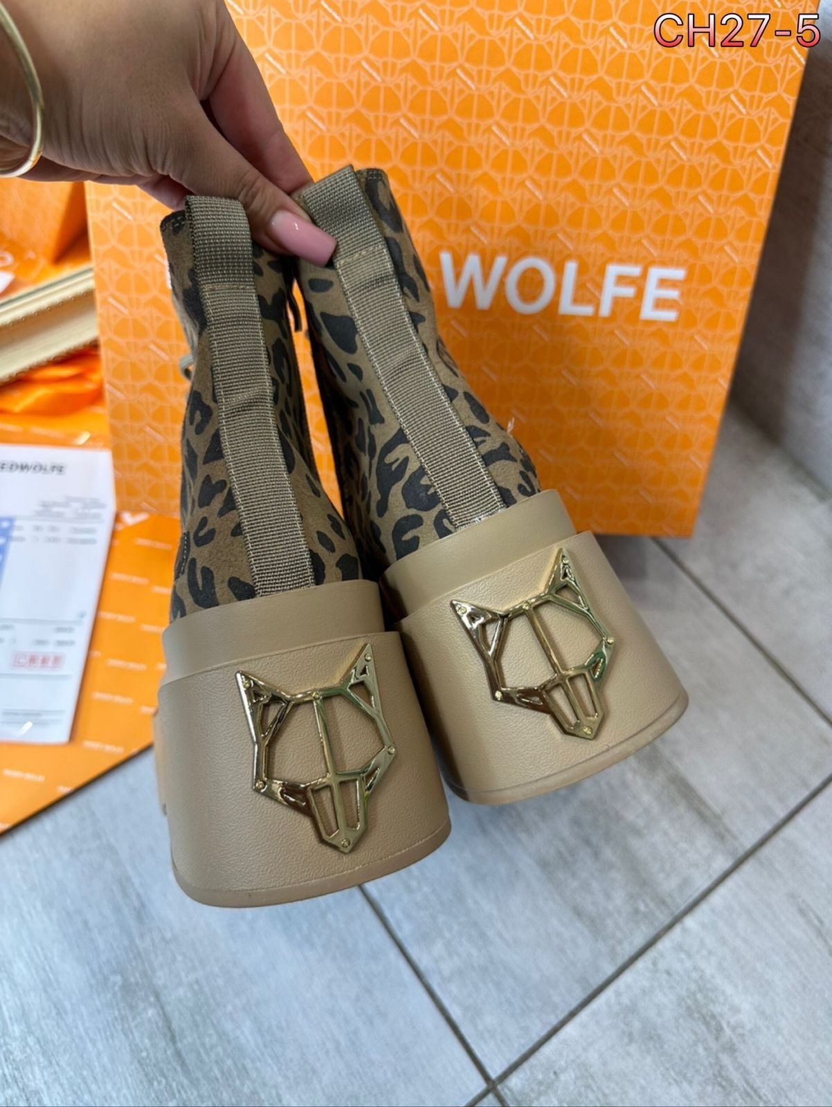 ,обуви,модная женская ,модная ,босоножки женские