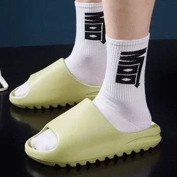 шлепанцы женские,летние шлепанцы,,бежевые резиновые шлепанцы,шлепанцы женские резиновые