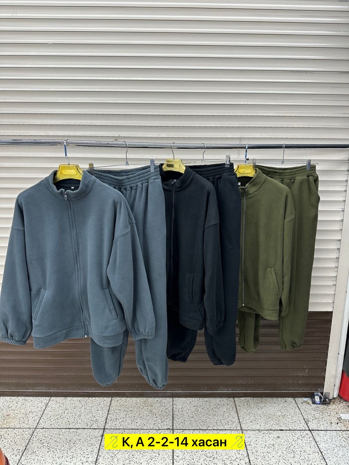 мужские спортивные костюмы,спортивные костюмы для мужчин,костюм на флисе мужской,одежда для мужчин,мужской спортивный костюм на флисе