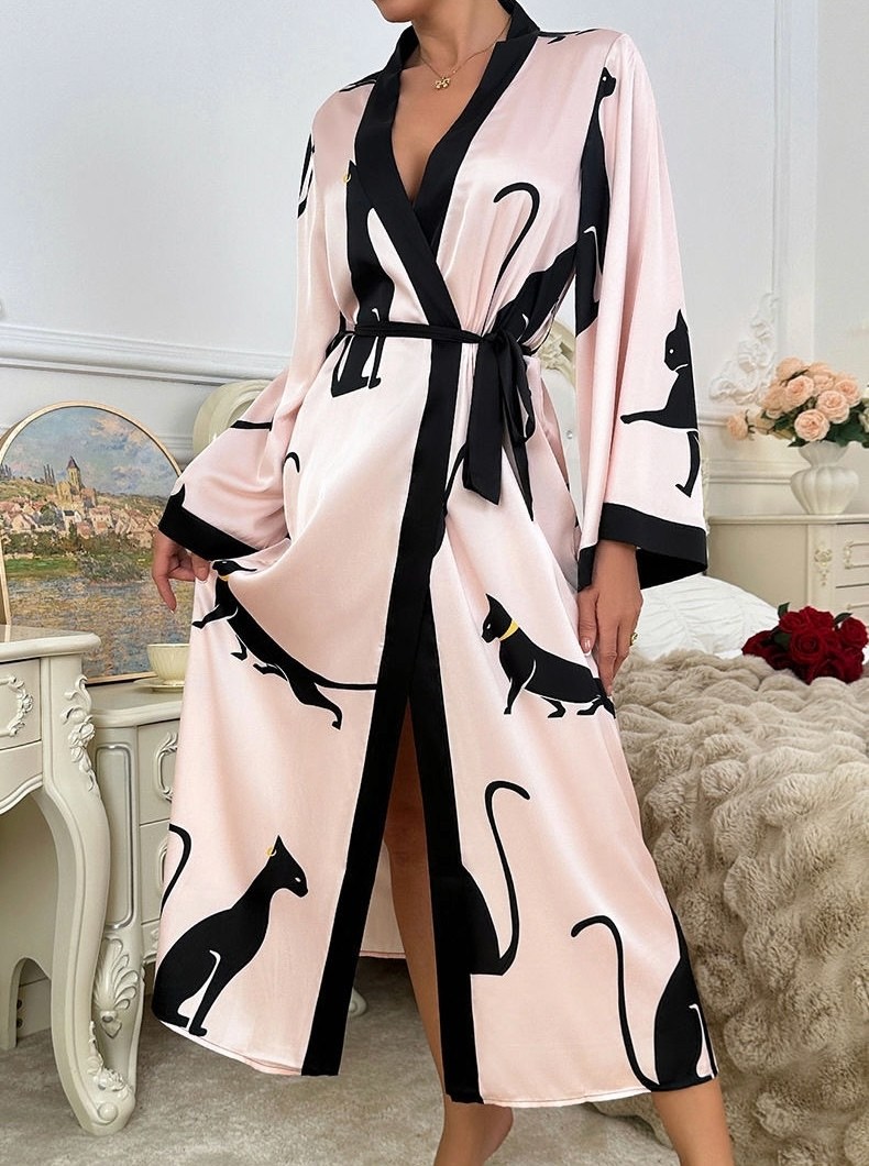 халат шелковый кимоно,женские халаты,халат атласный,женский халат fdfklak,халат шелковый