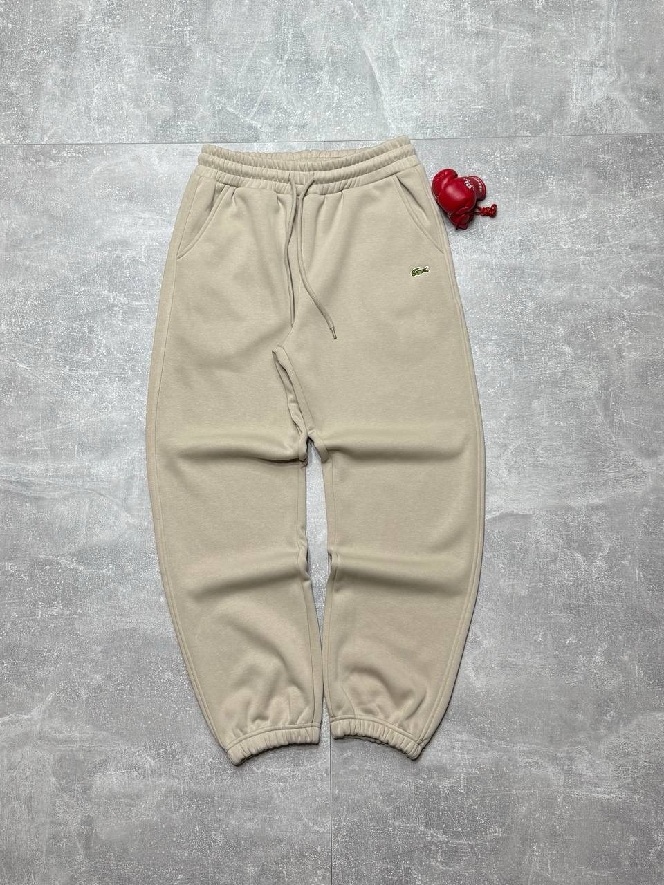 спортивные штаны lacoste,брюки спортивные lacoste,штаны лакост,спортивные брюки,спортивные штаны