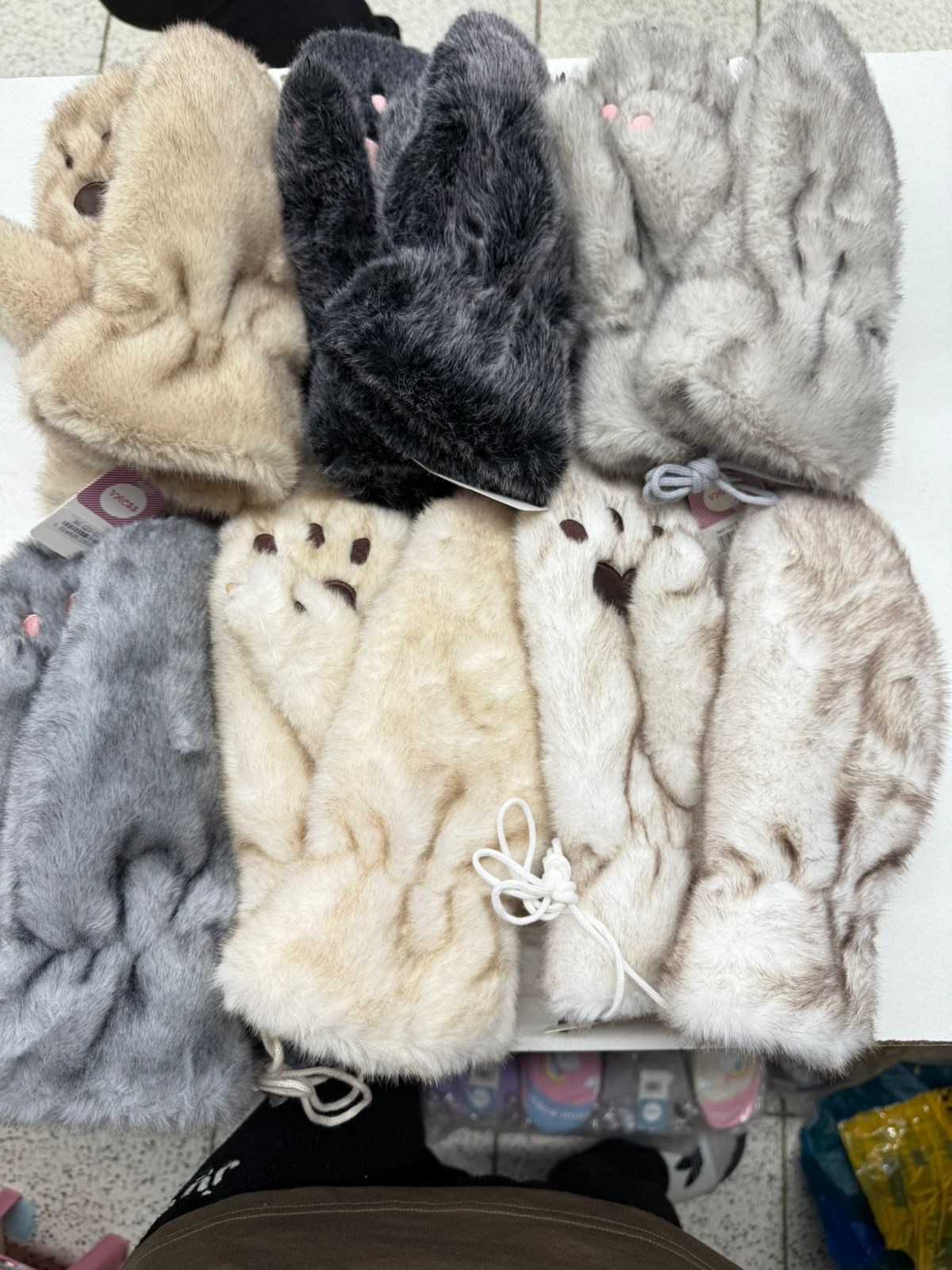 варежки кошачьи лапки,перчатки кошачьи лапки,варежки лапки женские,плюшевые варежки,теплые перчатки