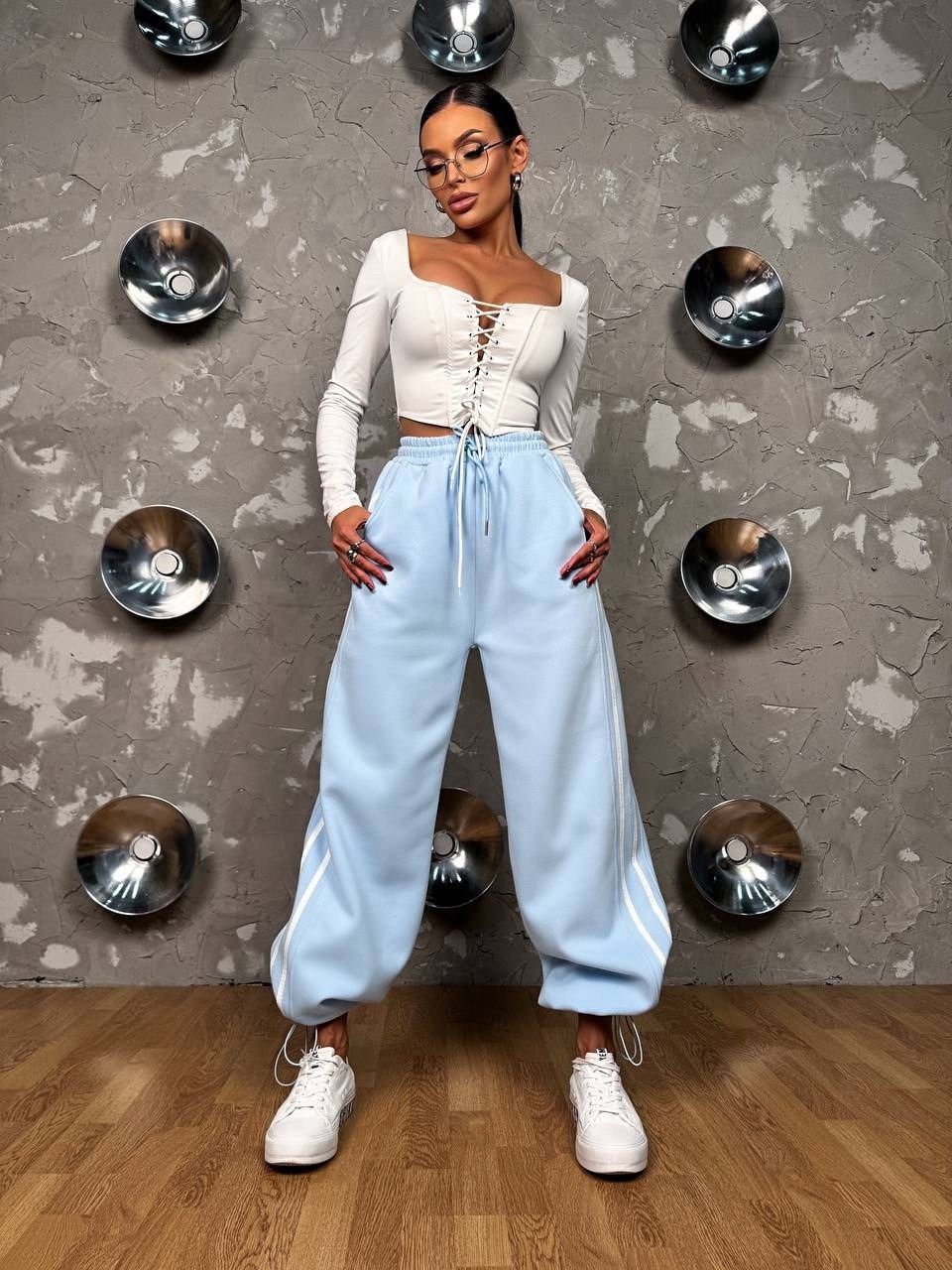 стильные костюмы,спортивные костюм,костюмы женские спортивные,костюм со штанами,костюм спорт