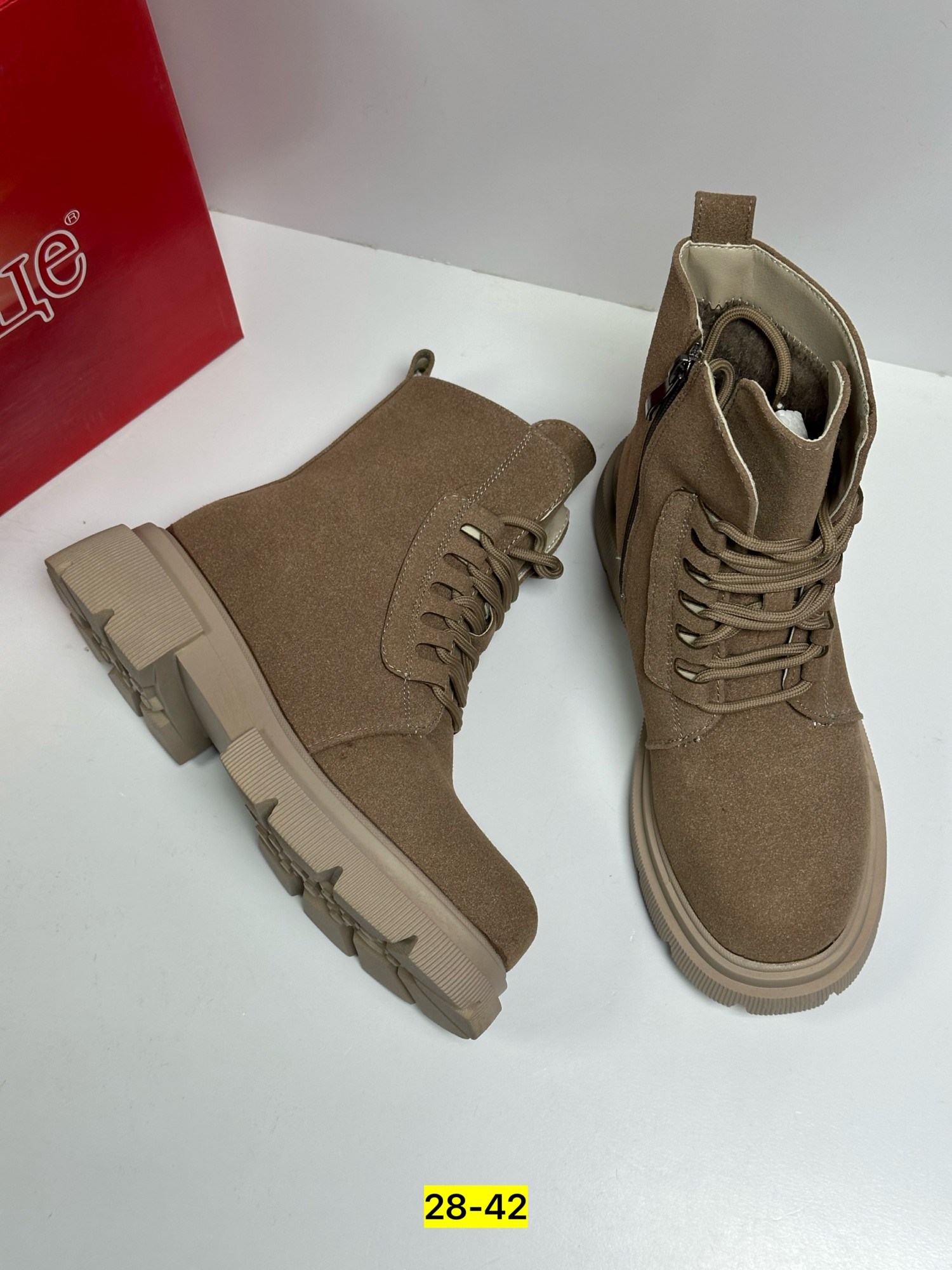 ботинки женские,,ботинка женские зимние,ботинка,женская зимняя