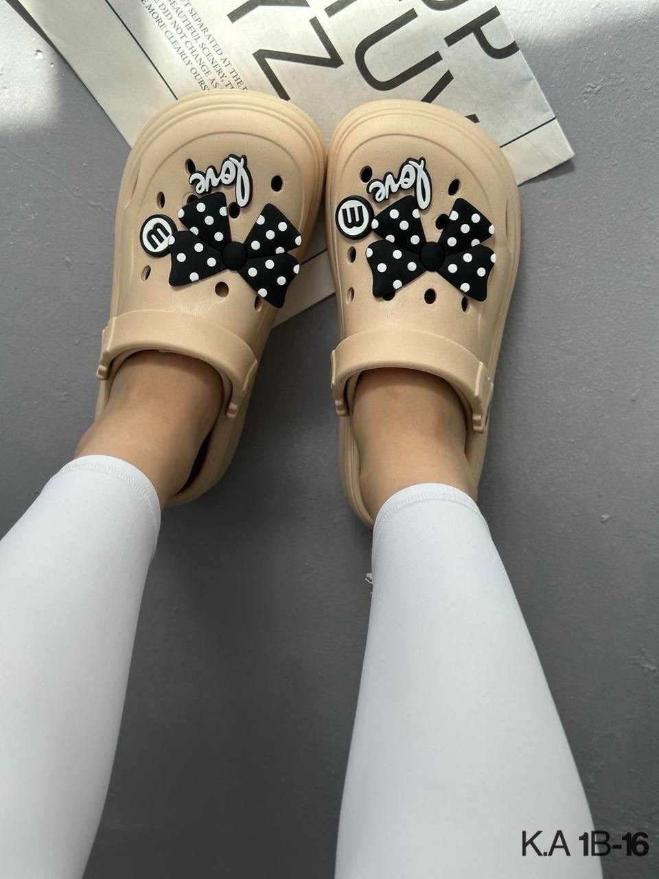 женские кроксы,,crocs женские,модные кроксы,стильная