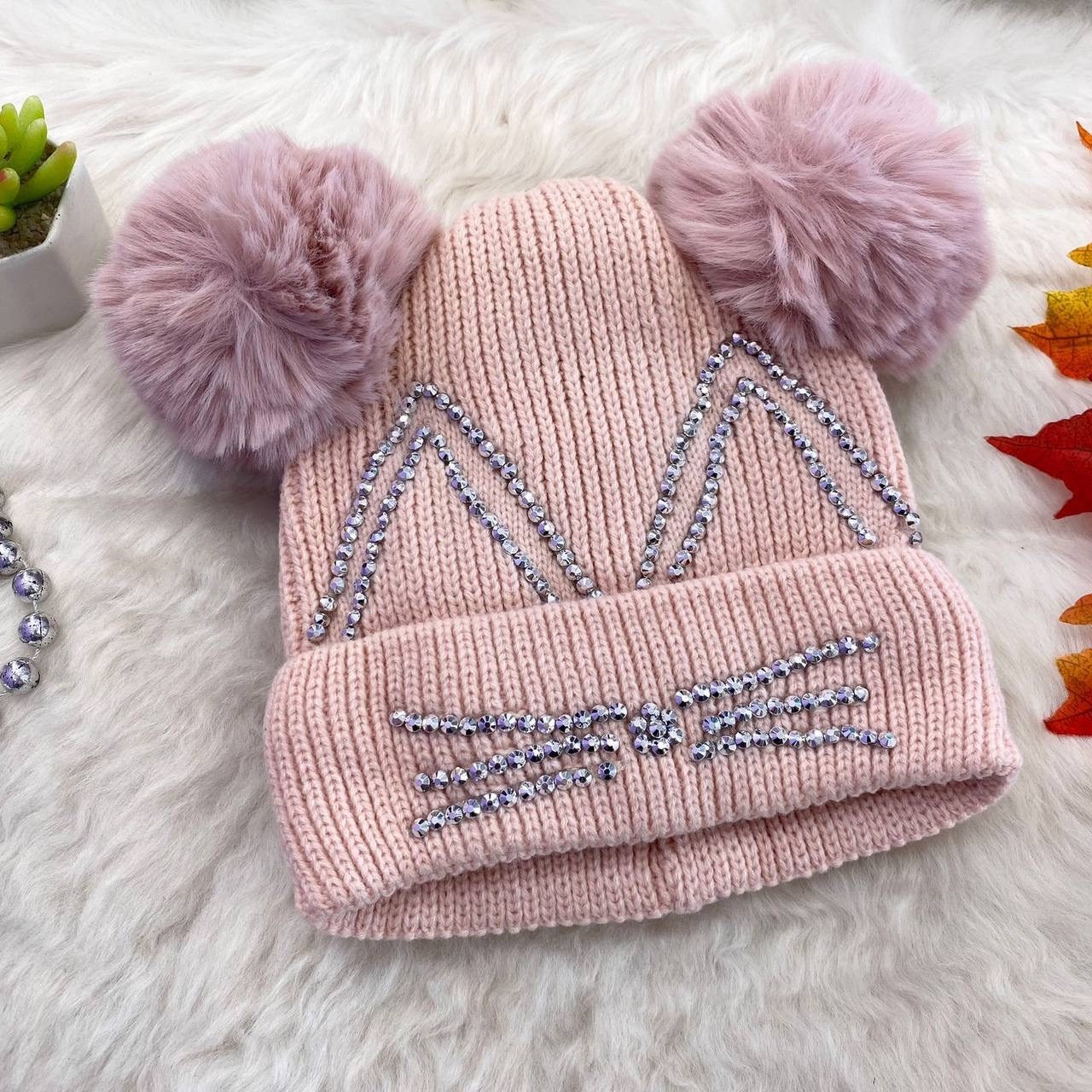 зимняя шапка для девочки,шапка белая зимняя,шапка детская с помпонами,шапка для девочки с помпоном,шапка вязаная для девочки с помпоном