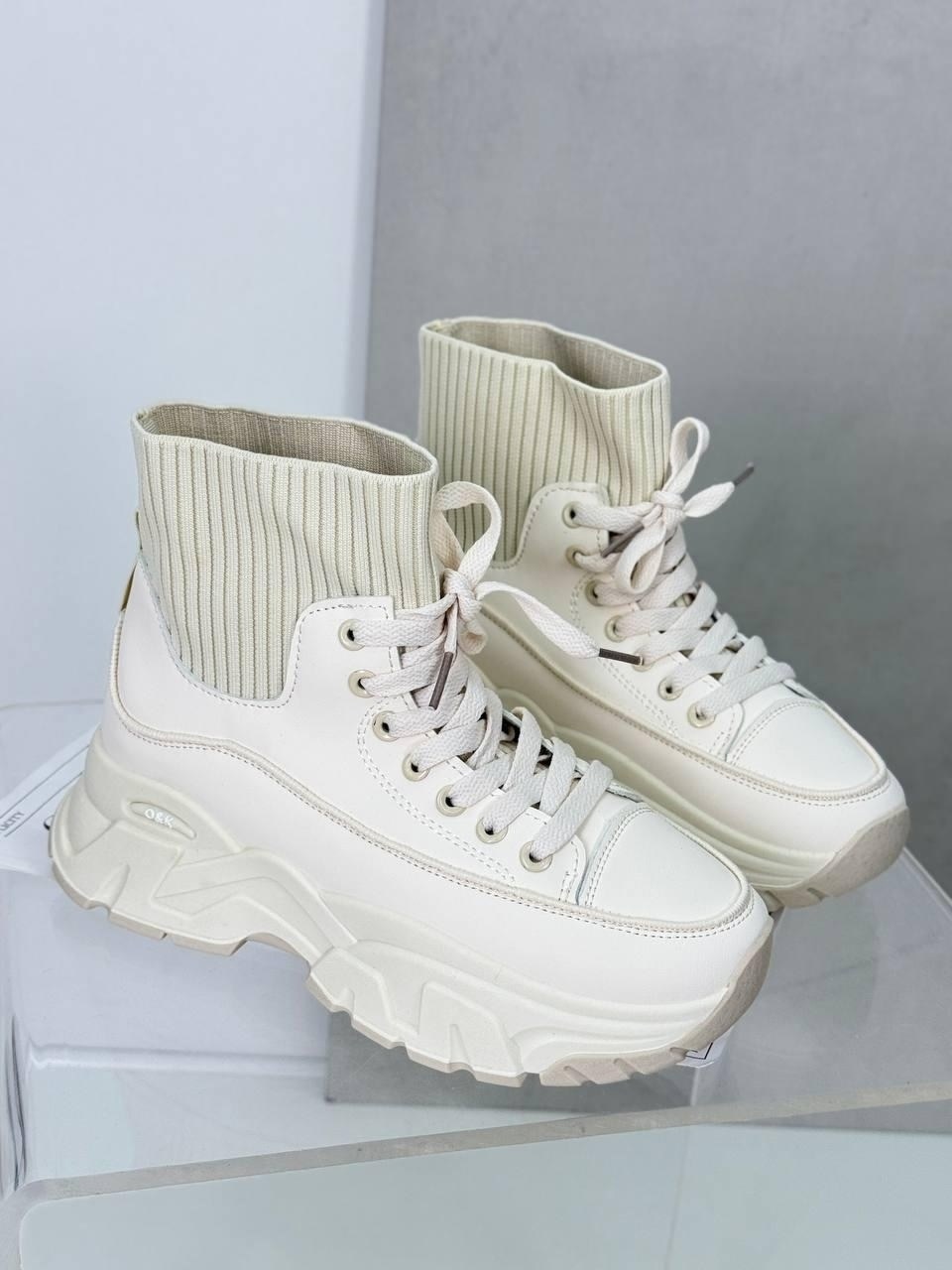 ,женские кроссовки, на массивной подошве, женская,женские зимние кроссовки