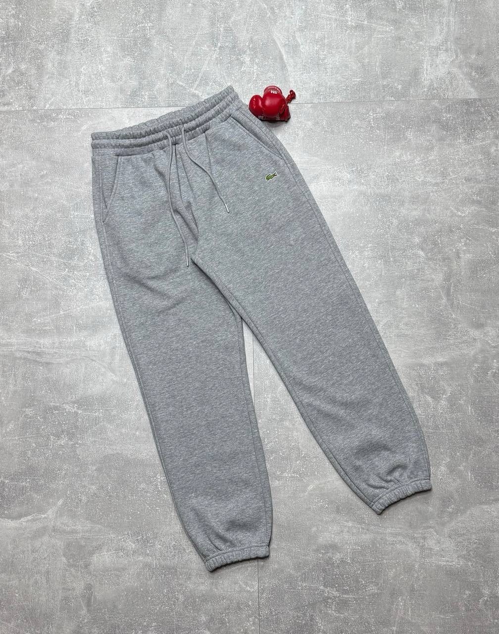 спортивные штаны lacoste,брюки спортивные lacoste,штаны лакост,спортивные брюки,спортивные штаны