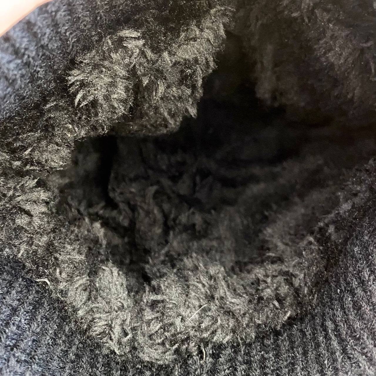 детские шапки с помпонами,детская вязаная шапка,шапка детская,шапка вязаная,детские шапки