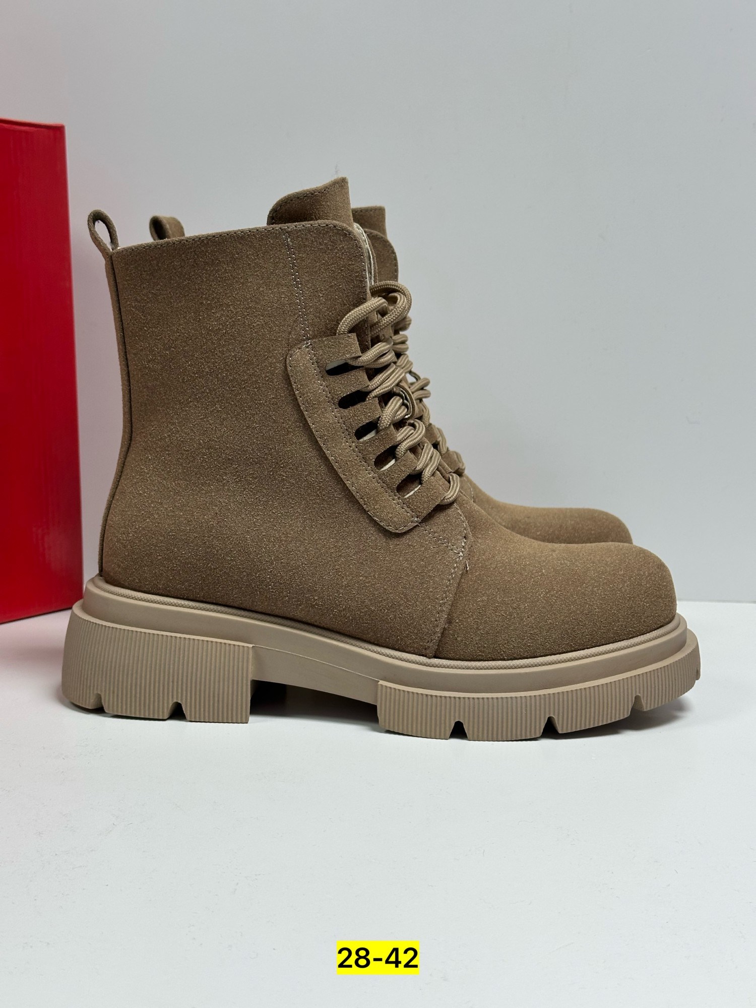 ботинки женские,,ботинка женские зимние,ботинка,женская зимняя