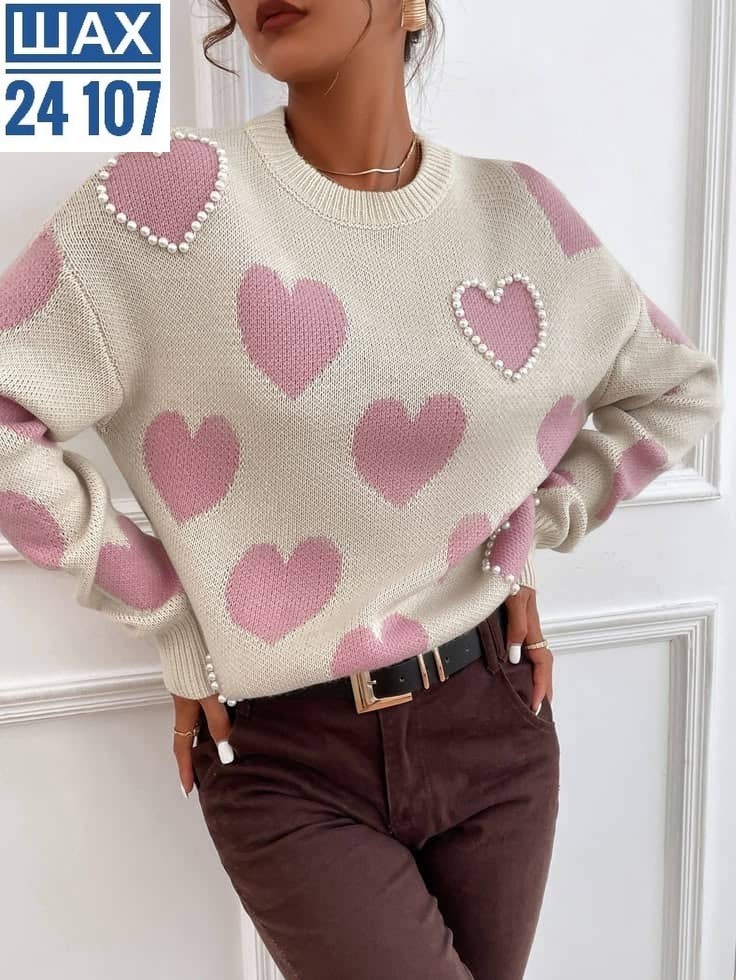 женский свитер,большой свитер,свитер с сердечками,свитер,женский вязаный свитер