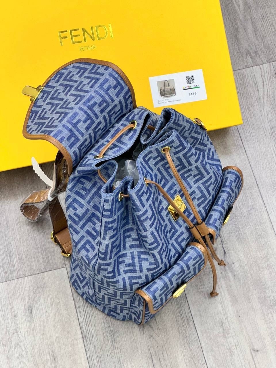 рюкзак fendi,fendi рюкзак fendi,cумка fendi,fendi сумка на плечо,рюкзак женский fendi