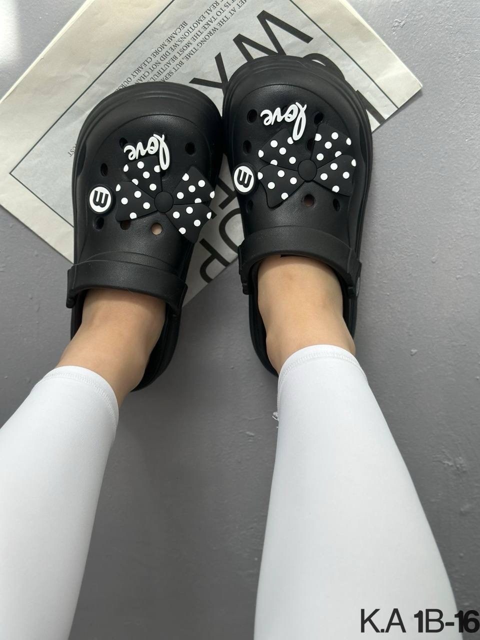 женские кроксы,,crocs женские,модные кроксы,стильная