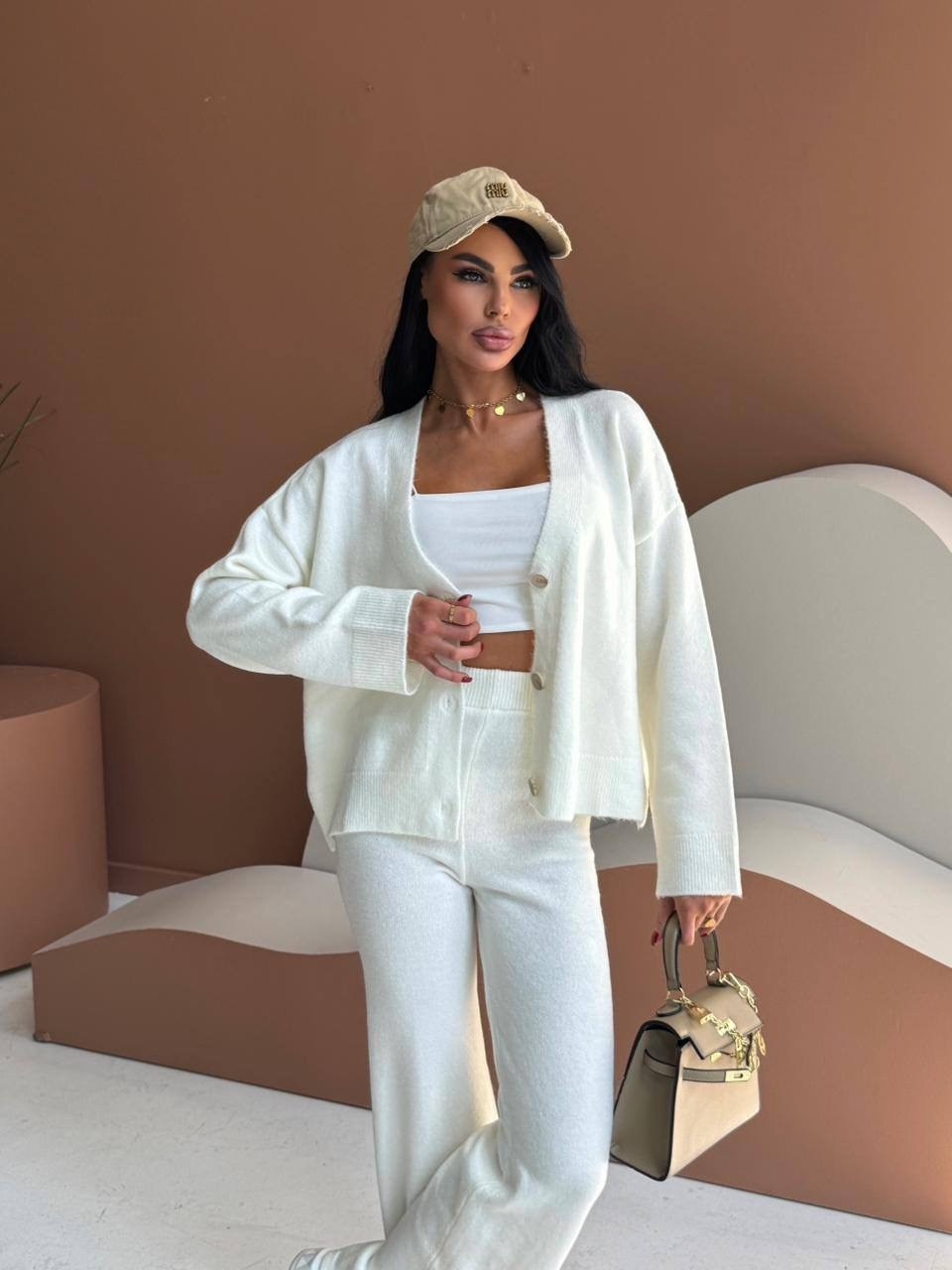 белый кардиган,вязаные кардиганы,стильные костюмы,кардиган,женские кардиганы