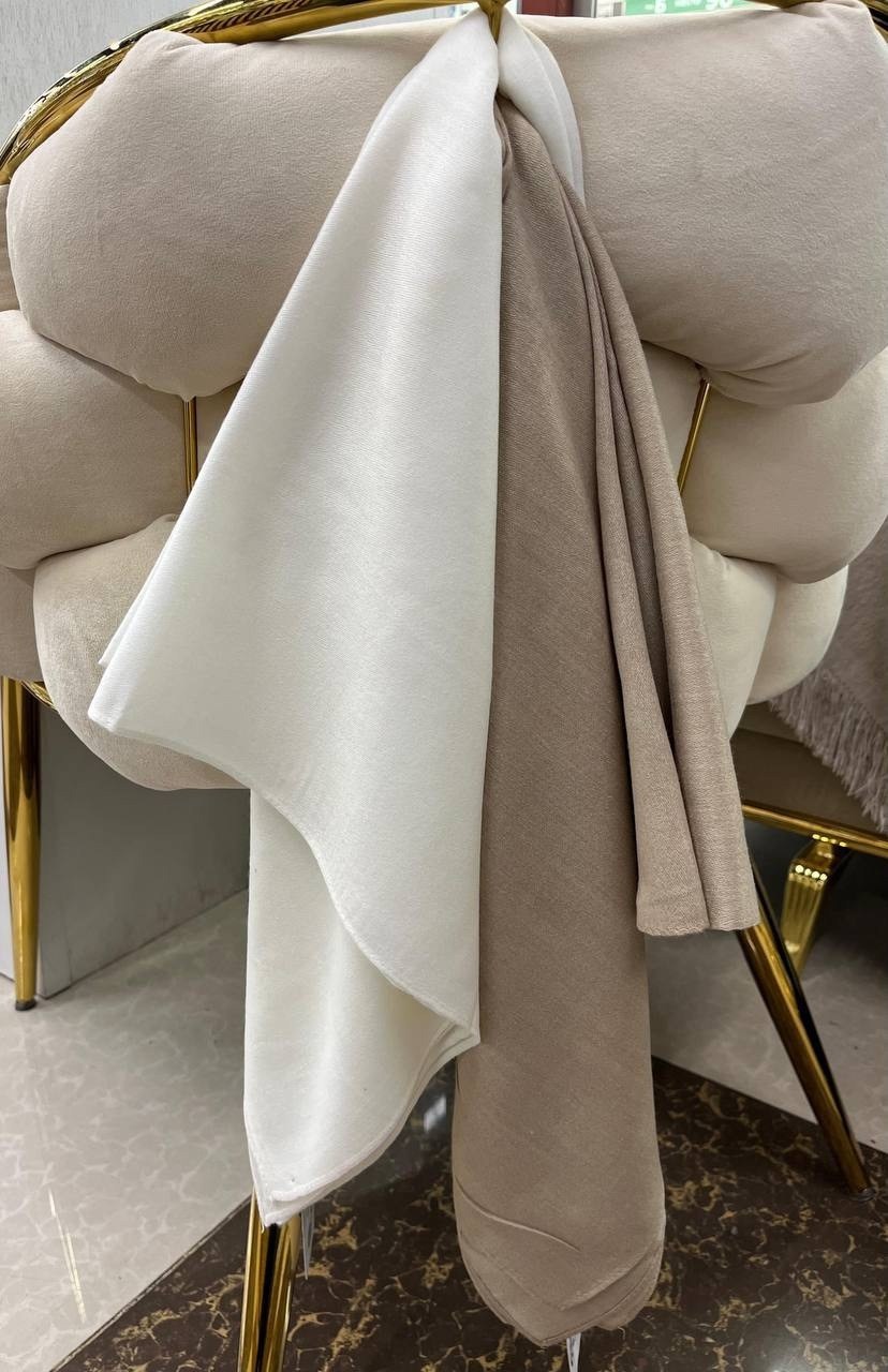 мода стиль,женский платок,косынка из экокожи,шарф платок