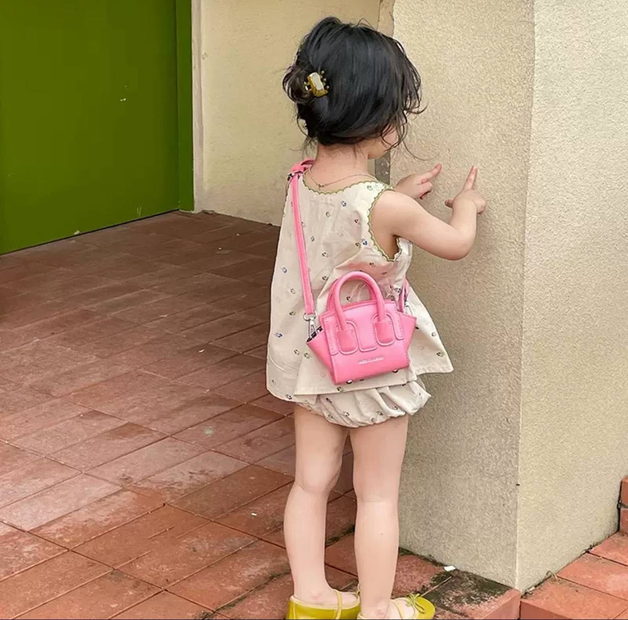 сумка мини,сумочка мини,квадратная сумка,сумочка модная,сумочка миниатюрная