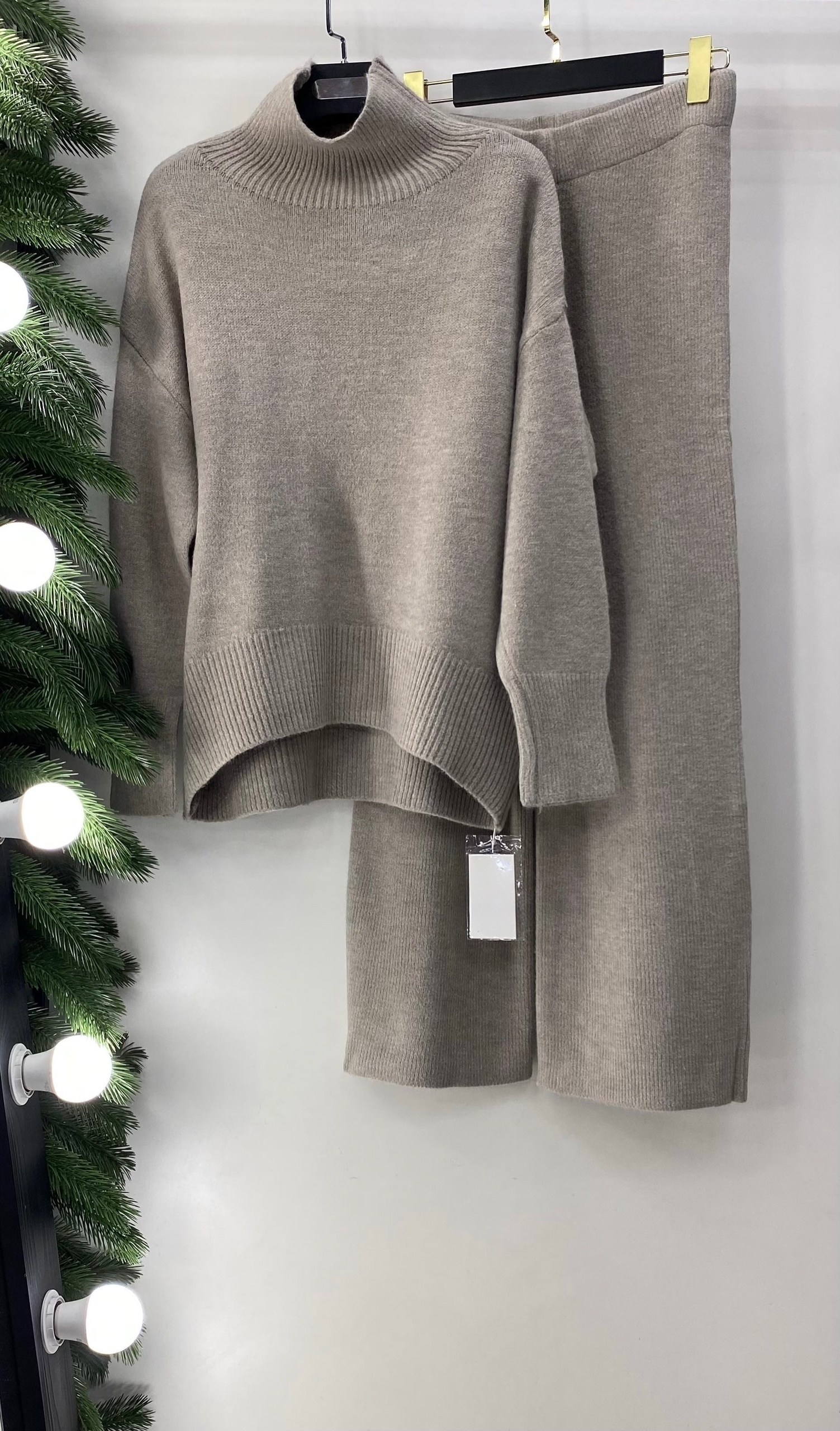 трикотажные костюмы,стильные костюмы,теплый вязаный костюм с брюками,вязаные костюмы,костюм с брюками