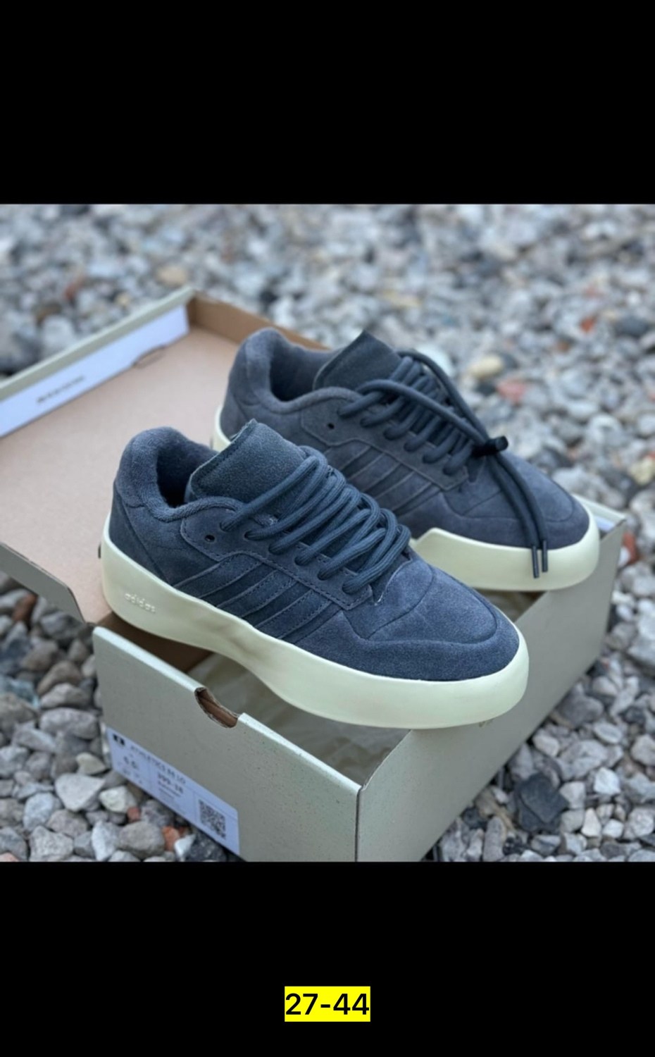 кроссовки adidas,,кроссовки классические,спортивная ,кроссовки весенний