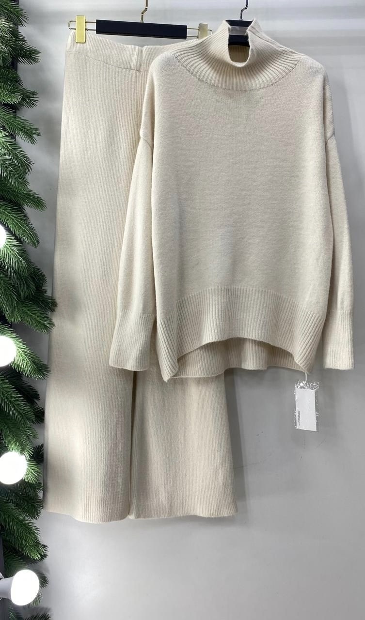 трикотажные костюмы,стильные костюмы,теплый вязаный костюм с брюками,вязаные костюмы,костюм с брюками