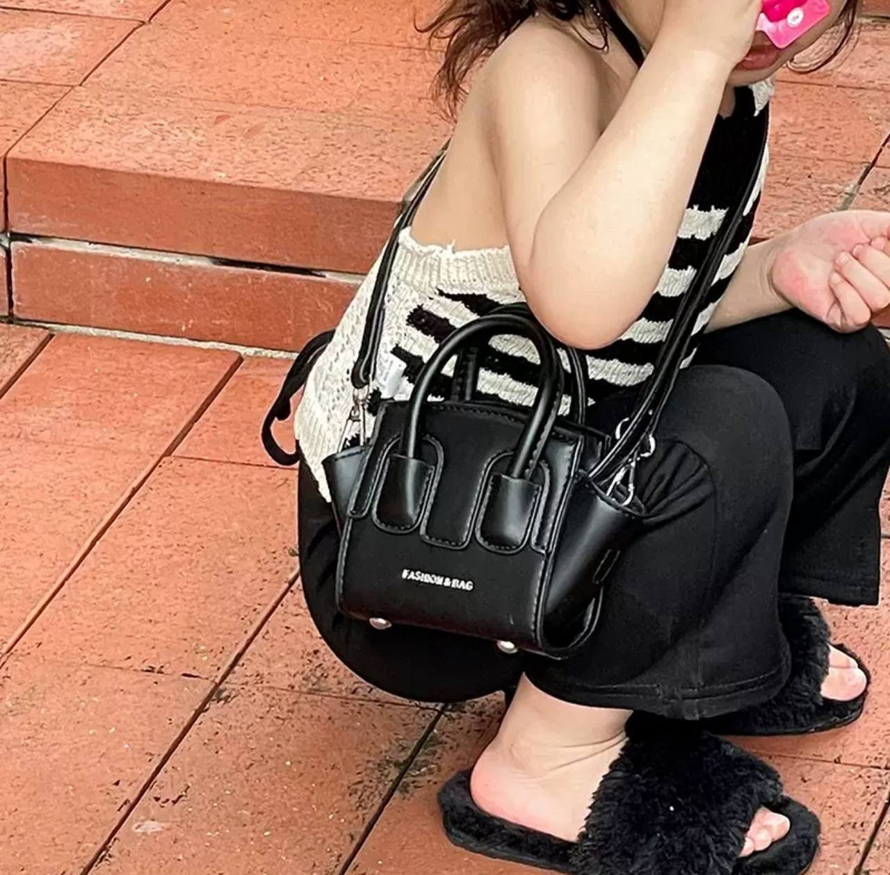 сумка мини,сумочка мини,квадратная сумка,сумочка модная,сумочка миниатюрная