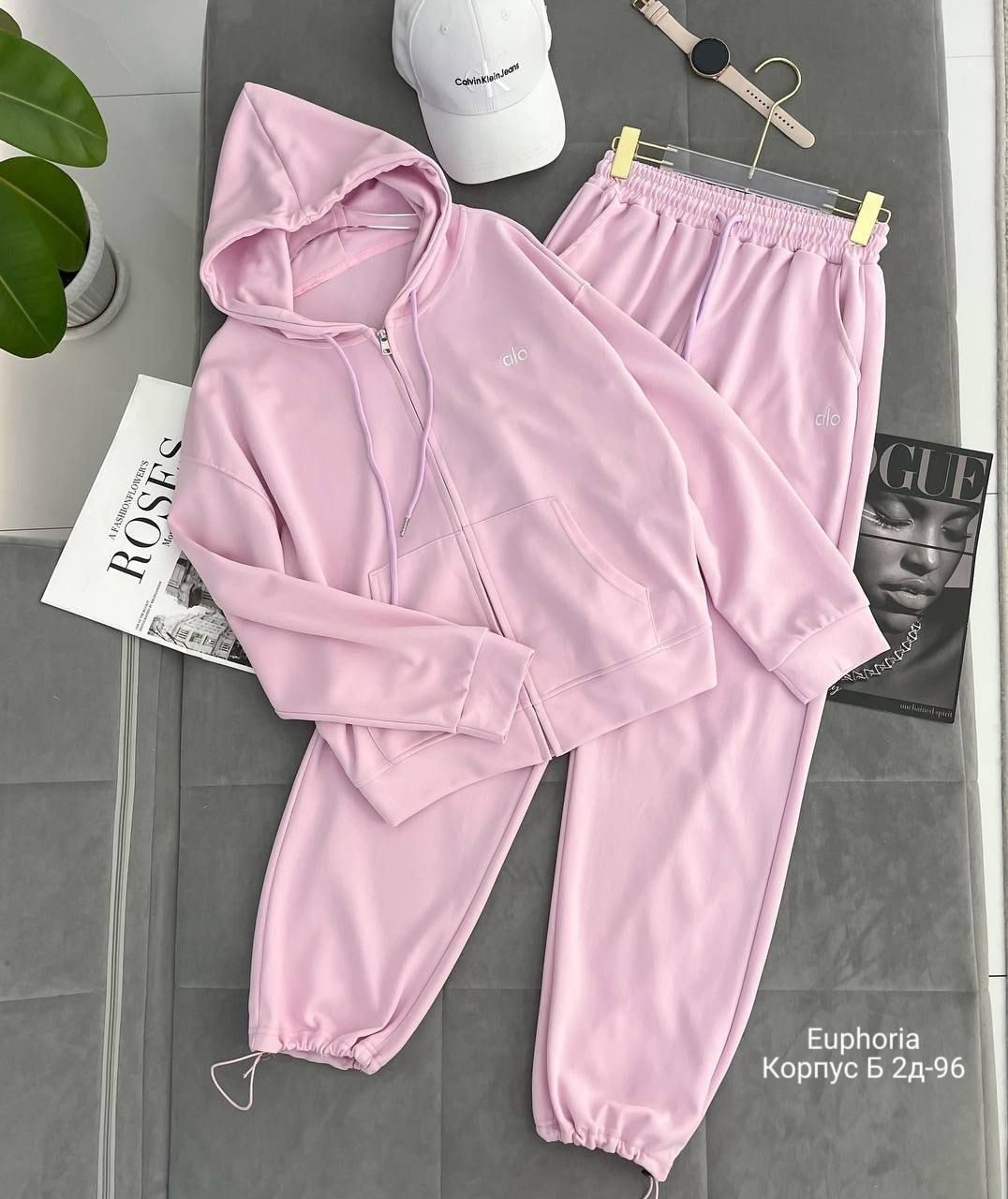 спортивные костюм,костюмчик,костюмы двойки,женской одежды